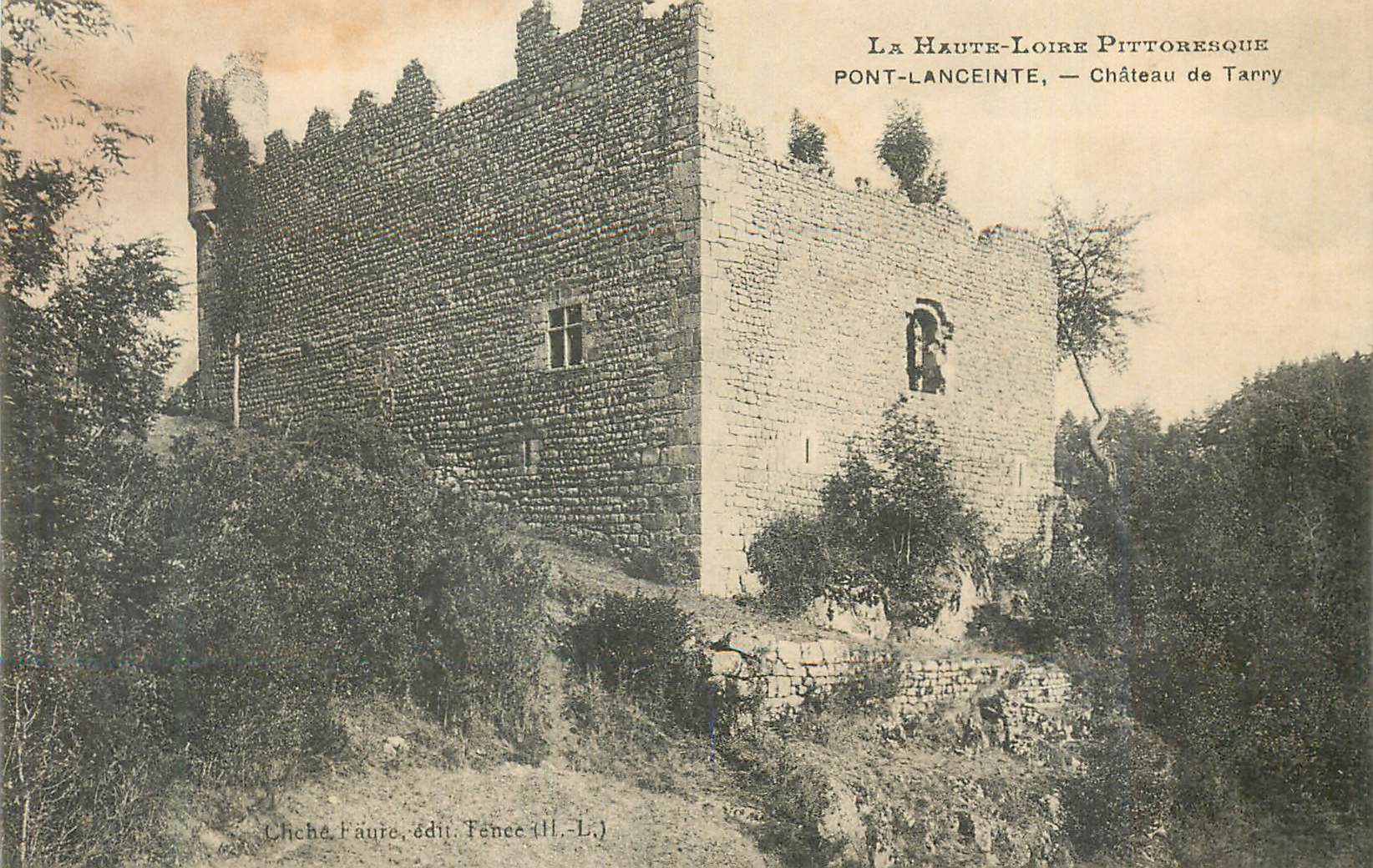 CPA la Haute Loire Pittoresque Pont Lanceinte Chateau de Tarry