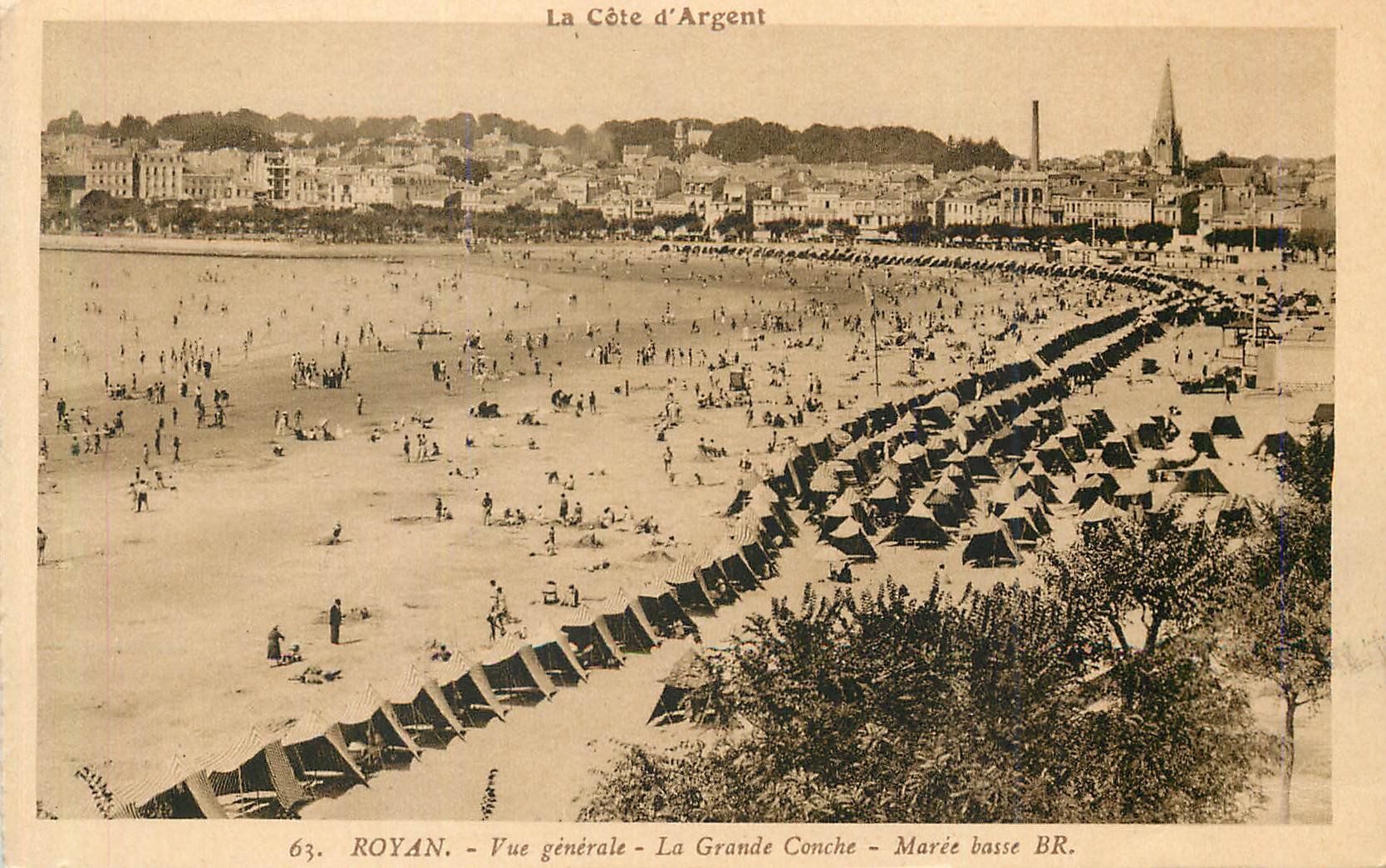 CPA la Cote d'Argent Royan vue Generale la Grande Conche Maree Basse