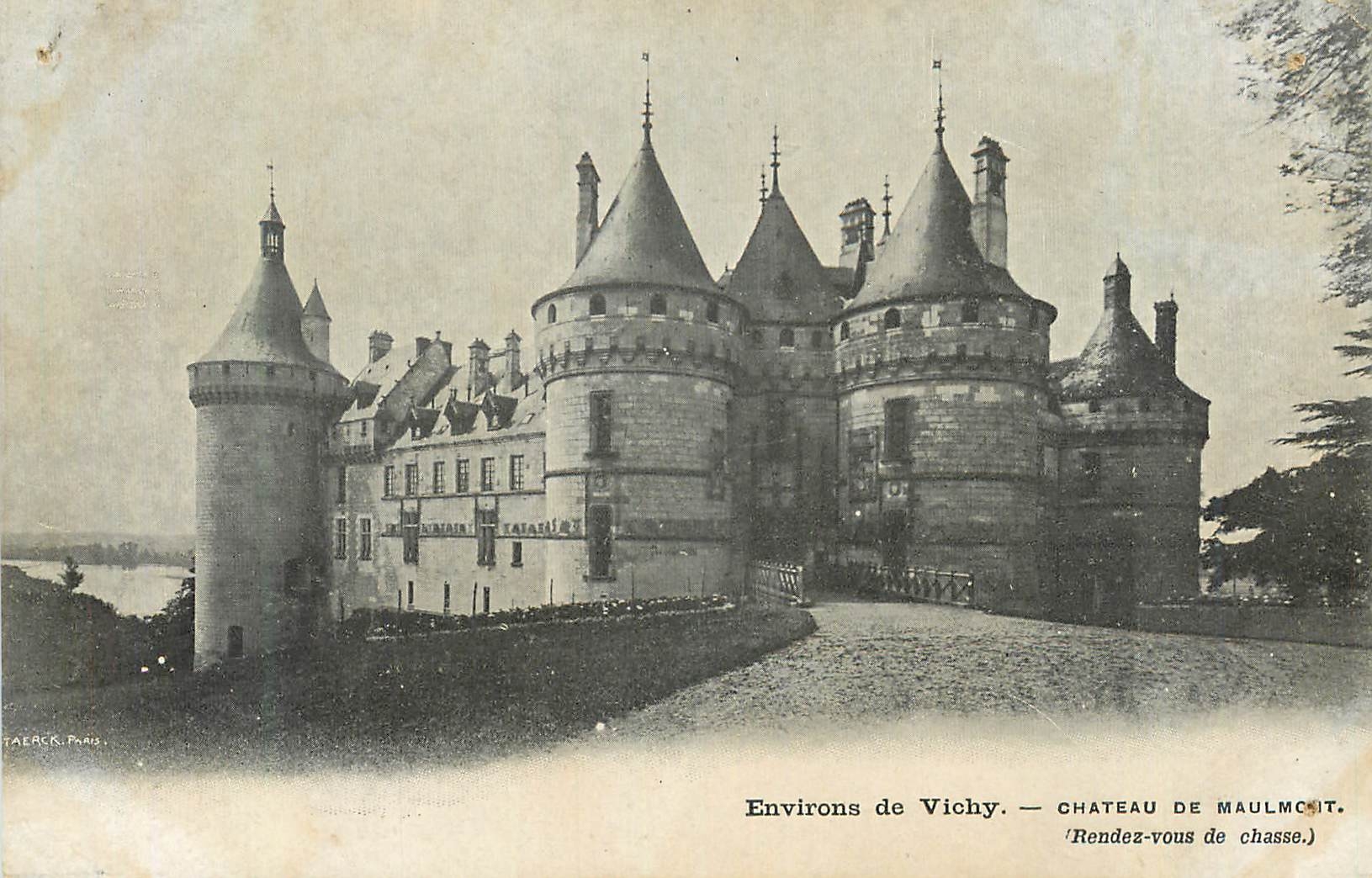 CPA Environs de Vichy Chateau de Maulmont
