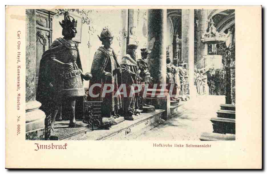CPA Autriche Innsbruck Hofkirche linke Seltenansicht
