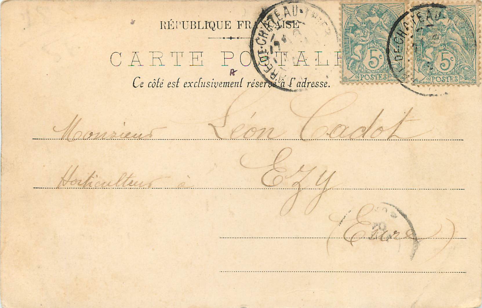 CPA Versailles Facade du Château Militaria — Verso