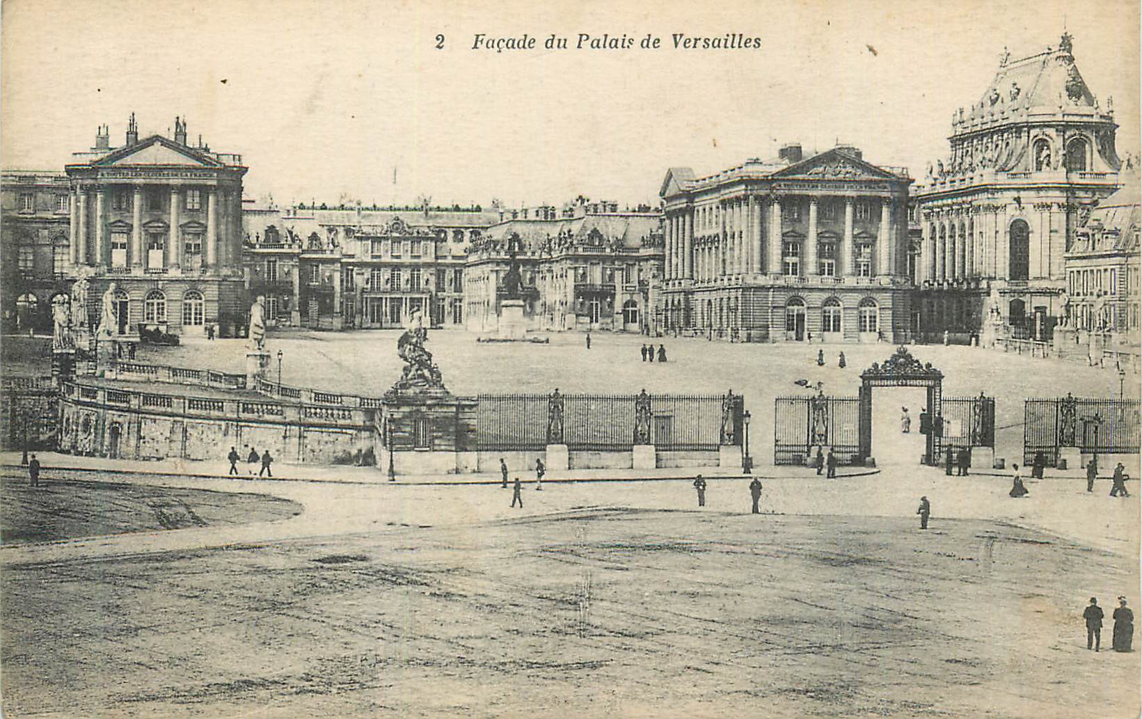 CPA Facade du Palais de Versailles