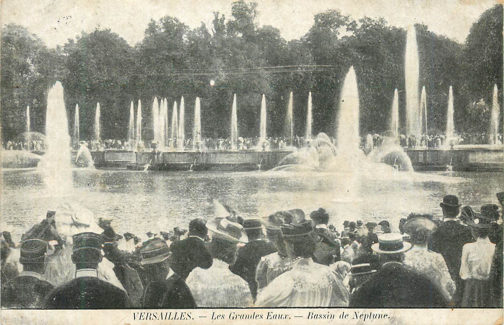 CPA Versailles les Grandes Eaux Bassin de Neptune