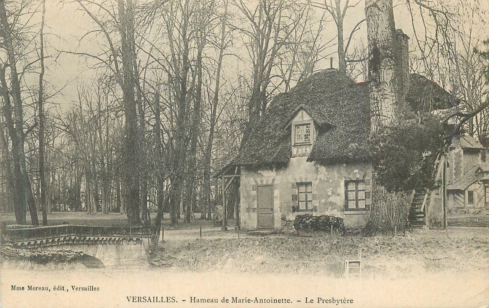 CPA Versailles Hameau de Marie Antoinette le Presbytere