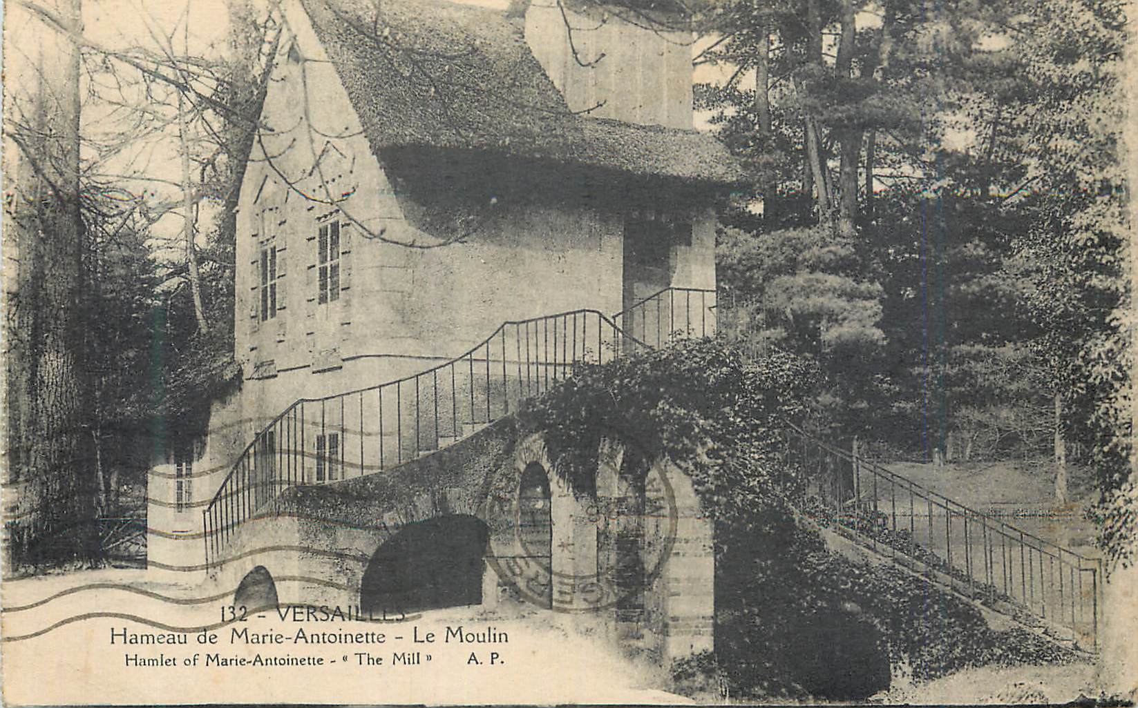 Hameau de Marie-Antoinette - Le Moulin — Versailles — A.P. n°132