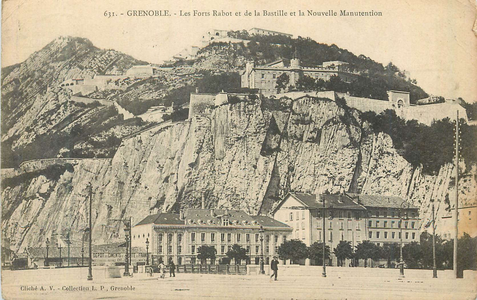 Grenoble — Les Forts Rabot et de la Bastille et la Nouvelle Manutention — Cliché A. V., Collection L. P., Grenoble