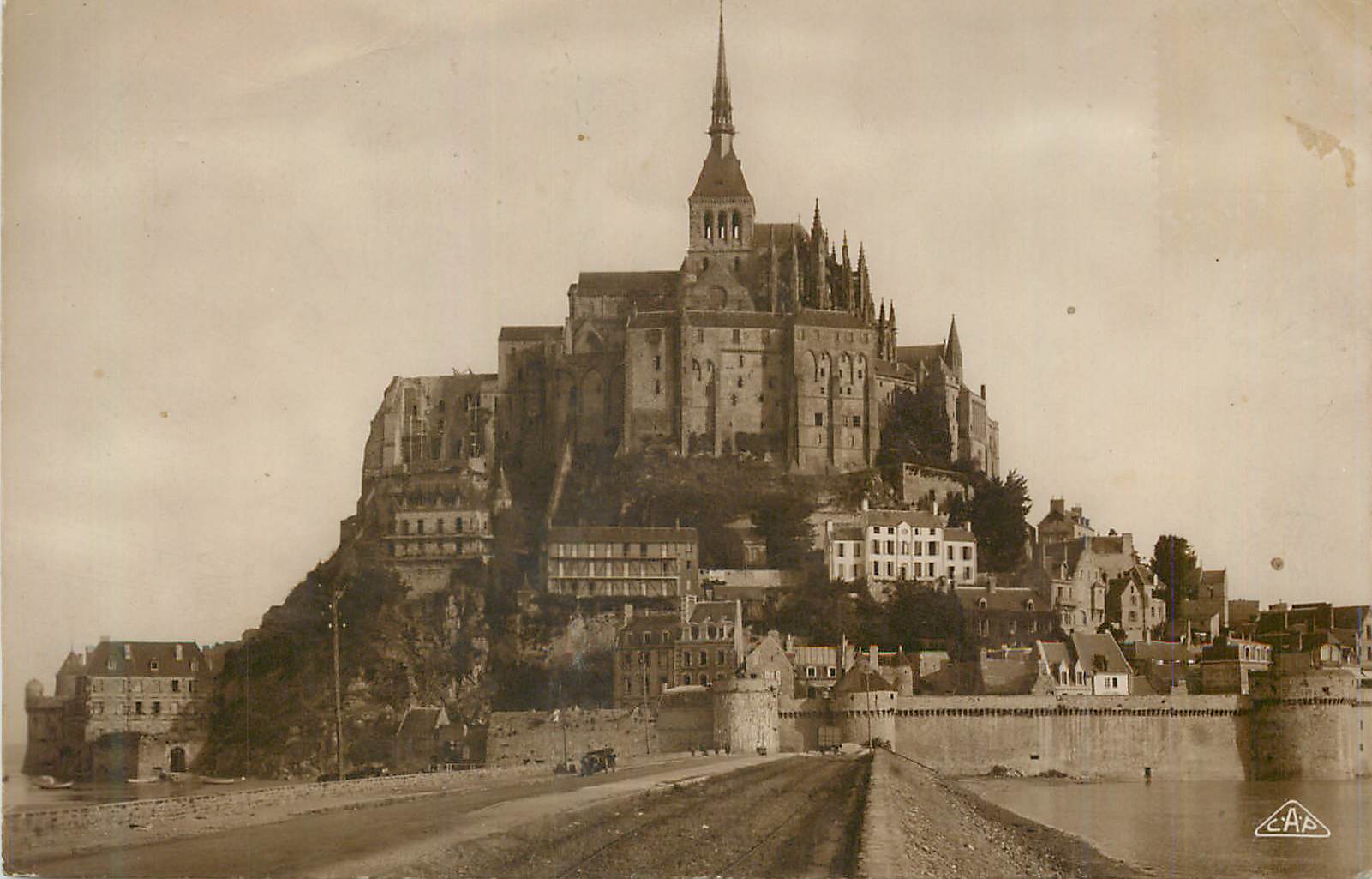 CPM Mont St Michel vue Generale