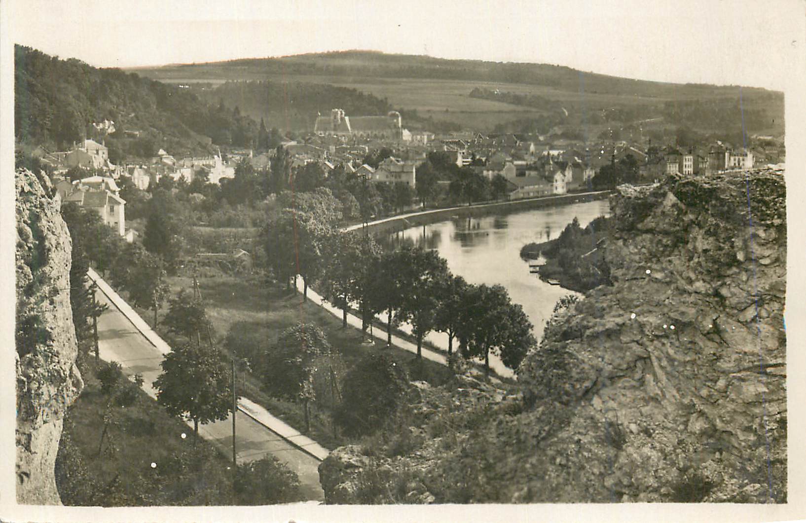 CPM St Mihiel Vue generale le Camp des Romains