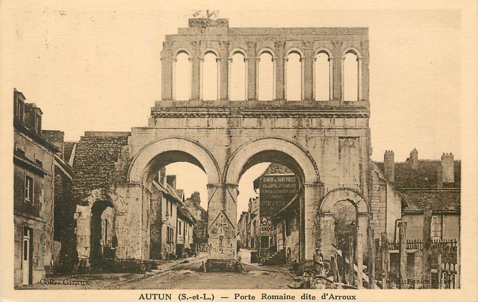 AUTUN (S.-et-L.) — Porte Romaine dite d'Arroux — éditeur H. Lecocq
