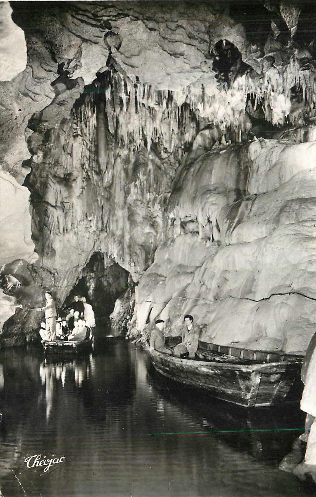 CPM Grottes De Betharram La Riviere Souterraine au Palais des Fees