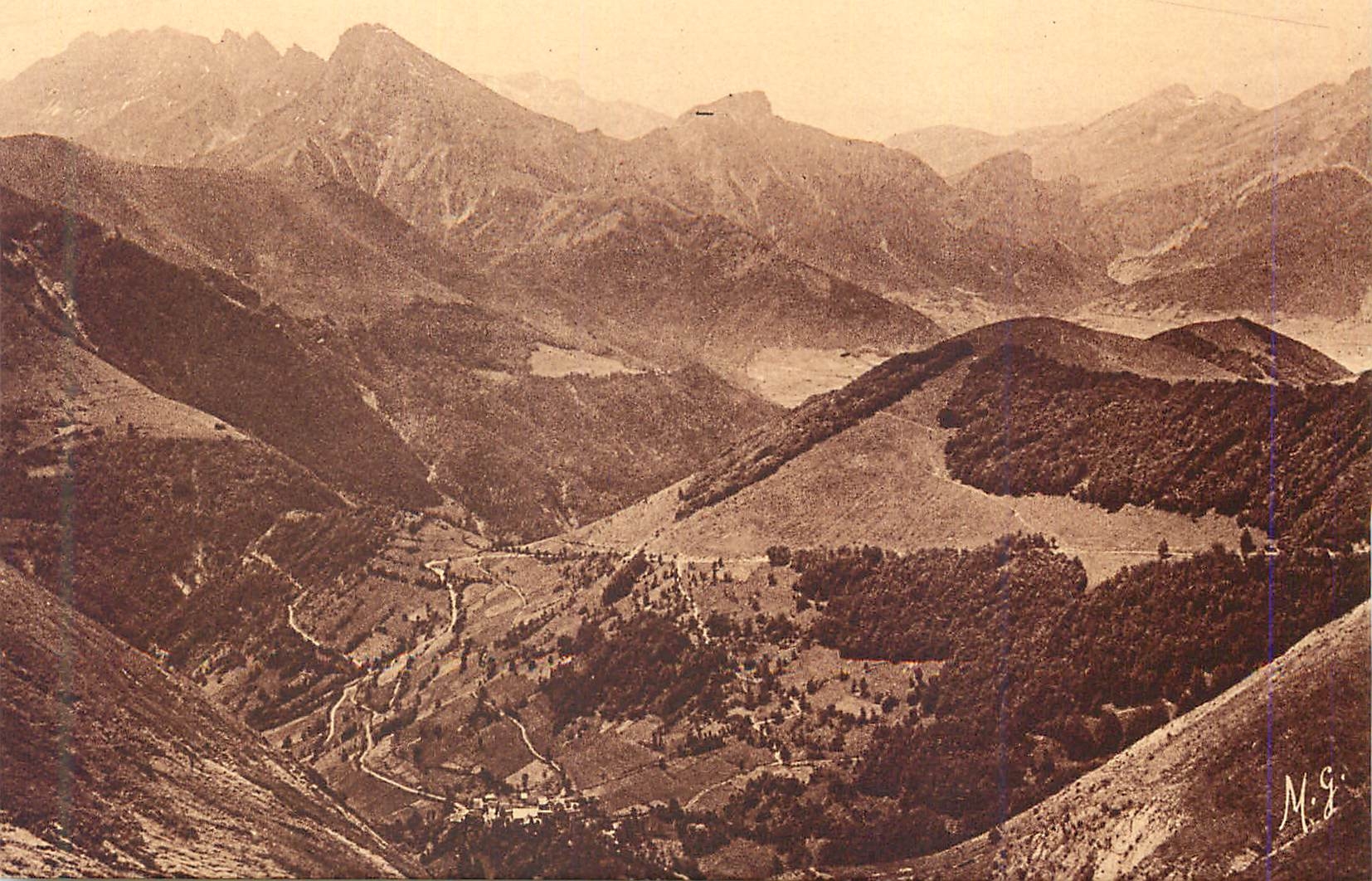 CPA Le Dauphine Corps (Isere) Village de la Salette et Route du Sanctuaire
