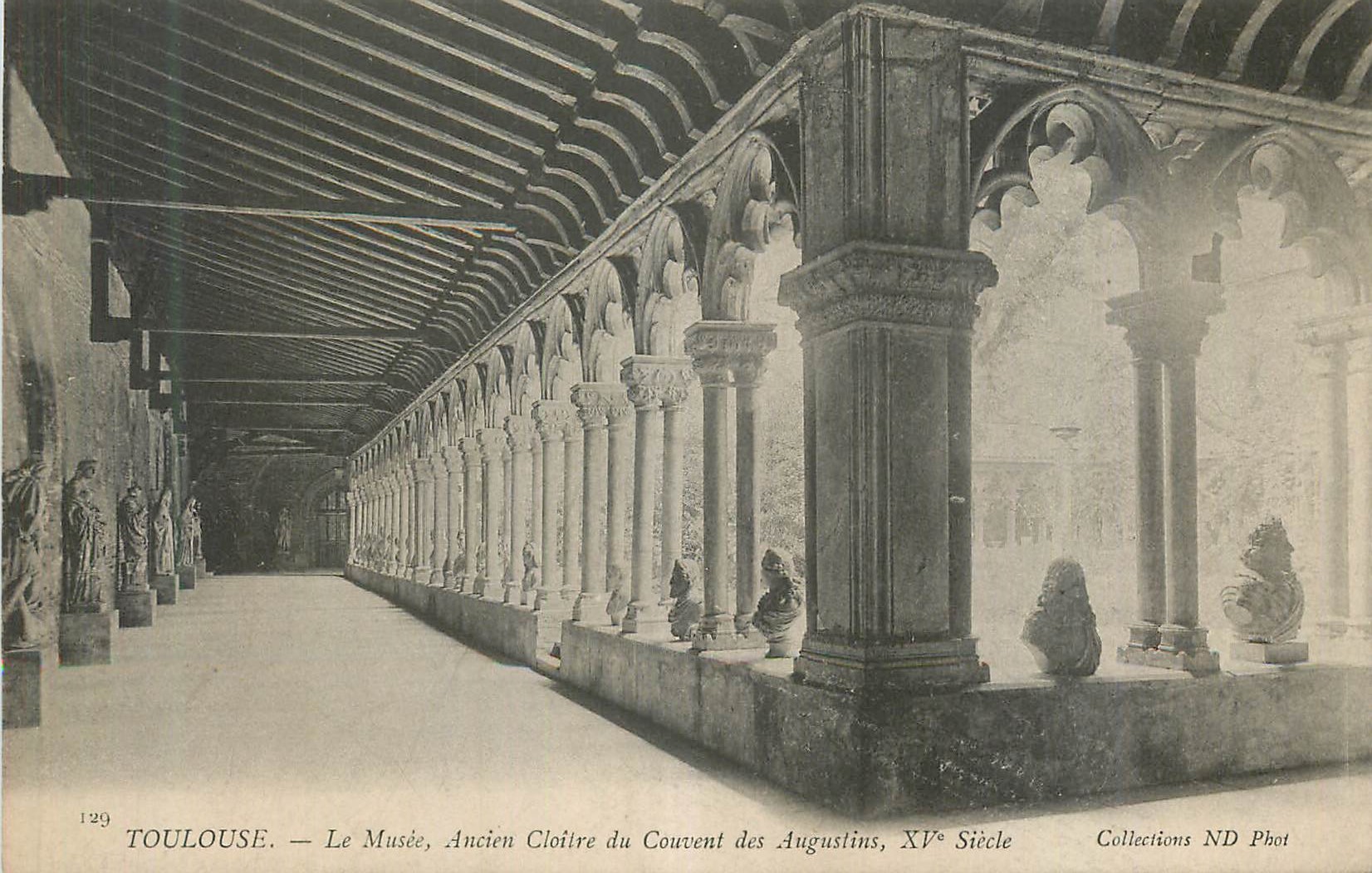 CPA Toulouse Le Musee Ancien Cloitre du Couvent des Augustins XVe Siecle