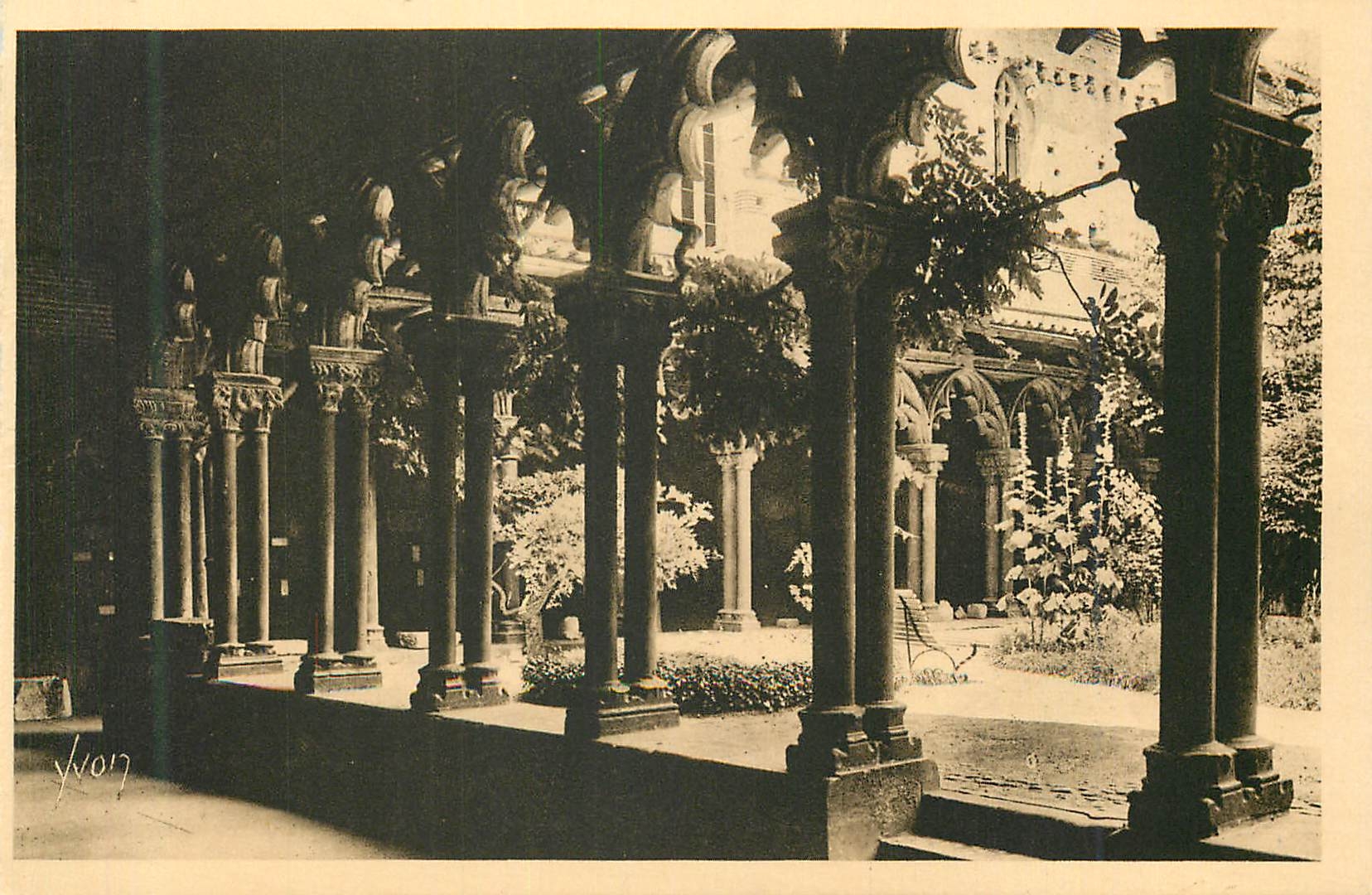 Der Cloister des Museums — Toulouse (Hte-Garonne) — Éditions d'Art YVON