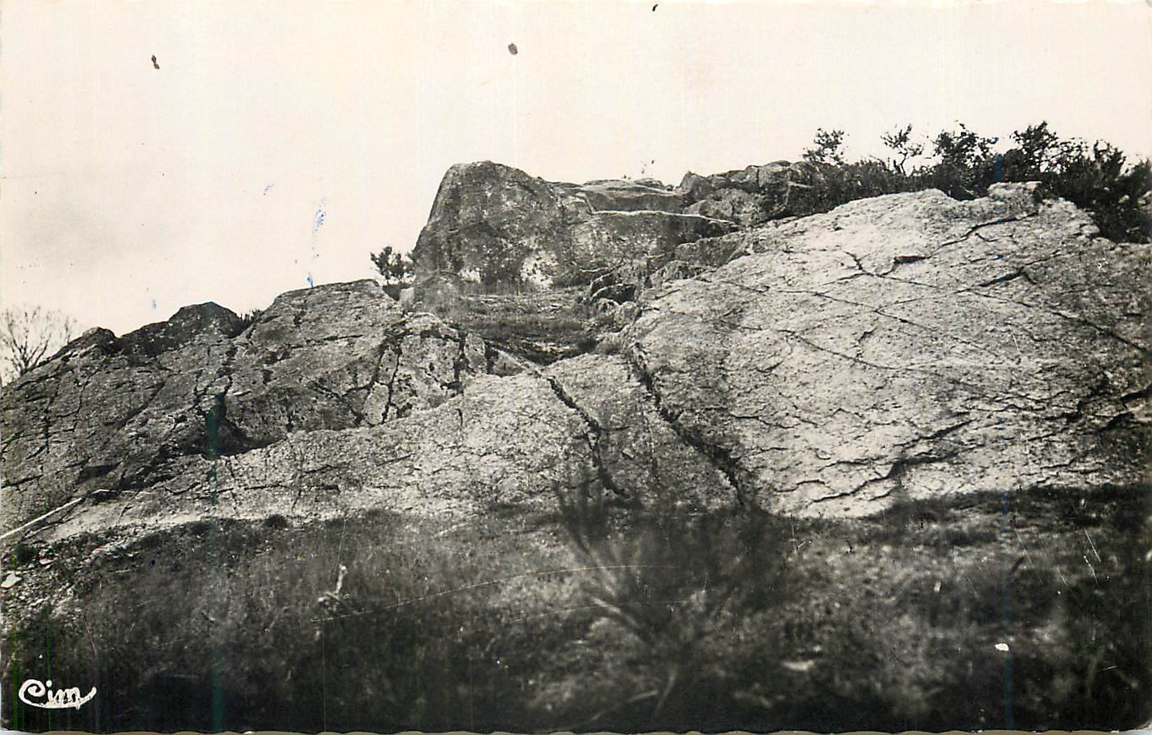CPM St Saulge (Nievre) Les Bruyere Chaise a Monsieur