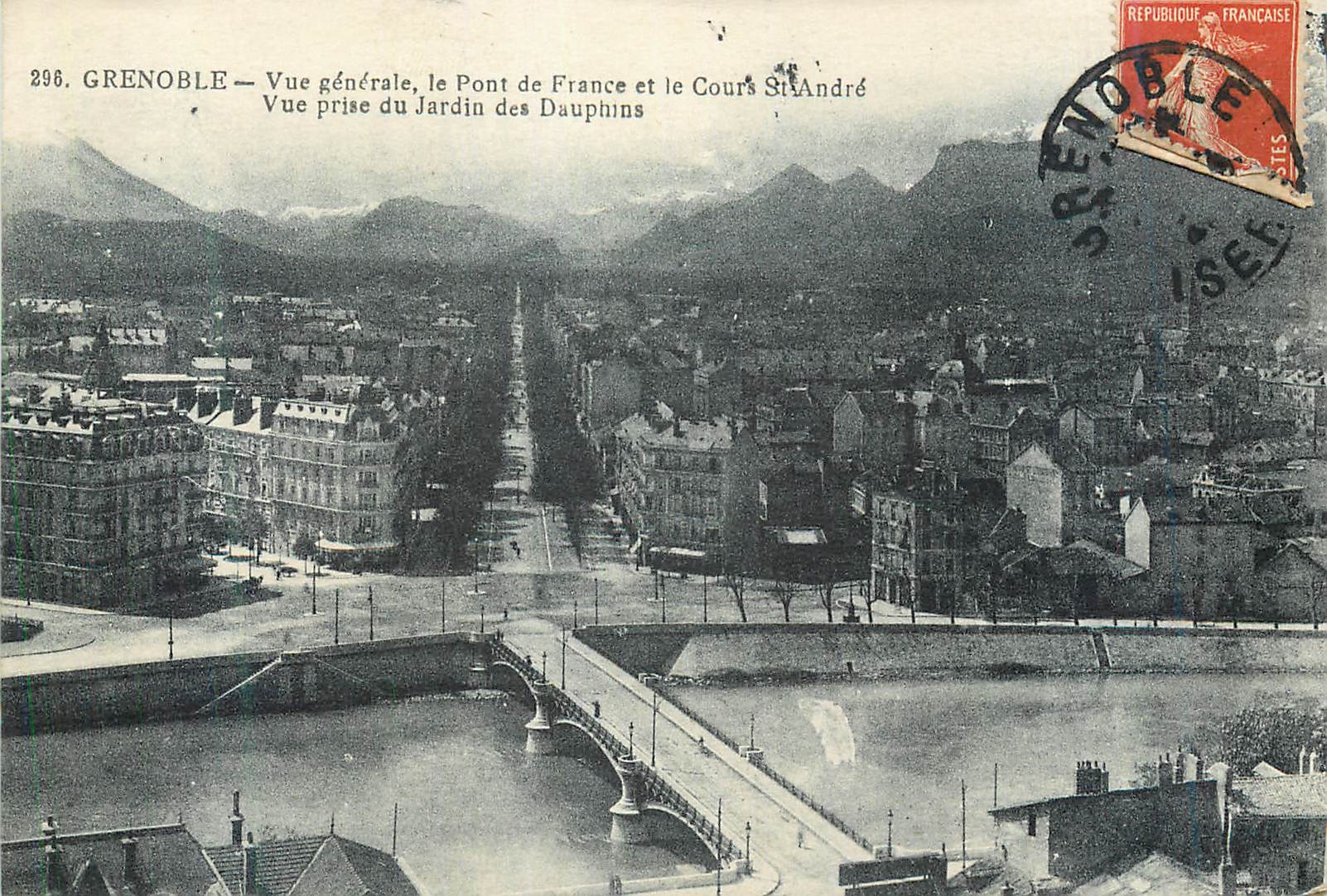 CPA Grenoble Vue Generale le Pont de France et le Cours St Andre vue Prise du Jardin des Dauphins