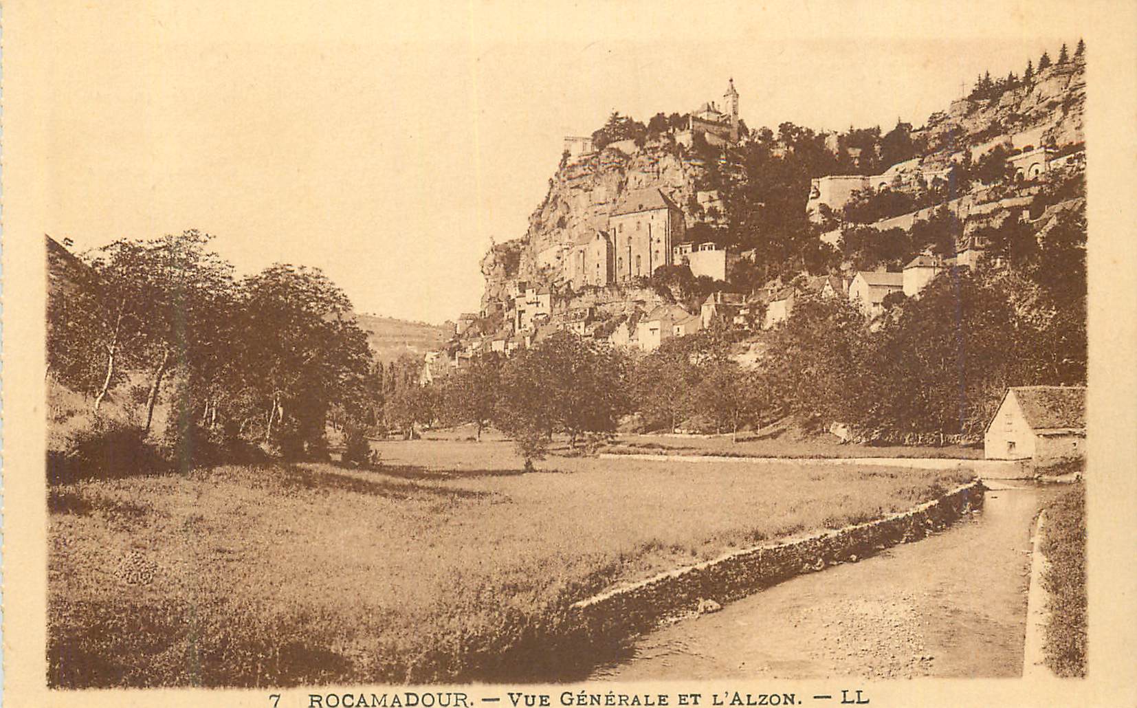 CPA Rocamadour Vue Generale et L'Alzon