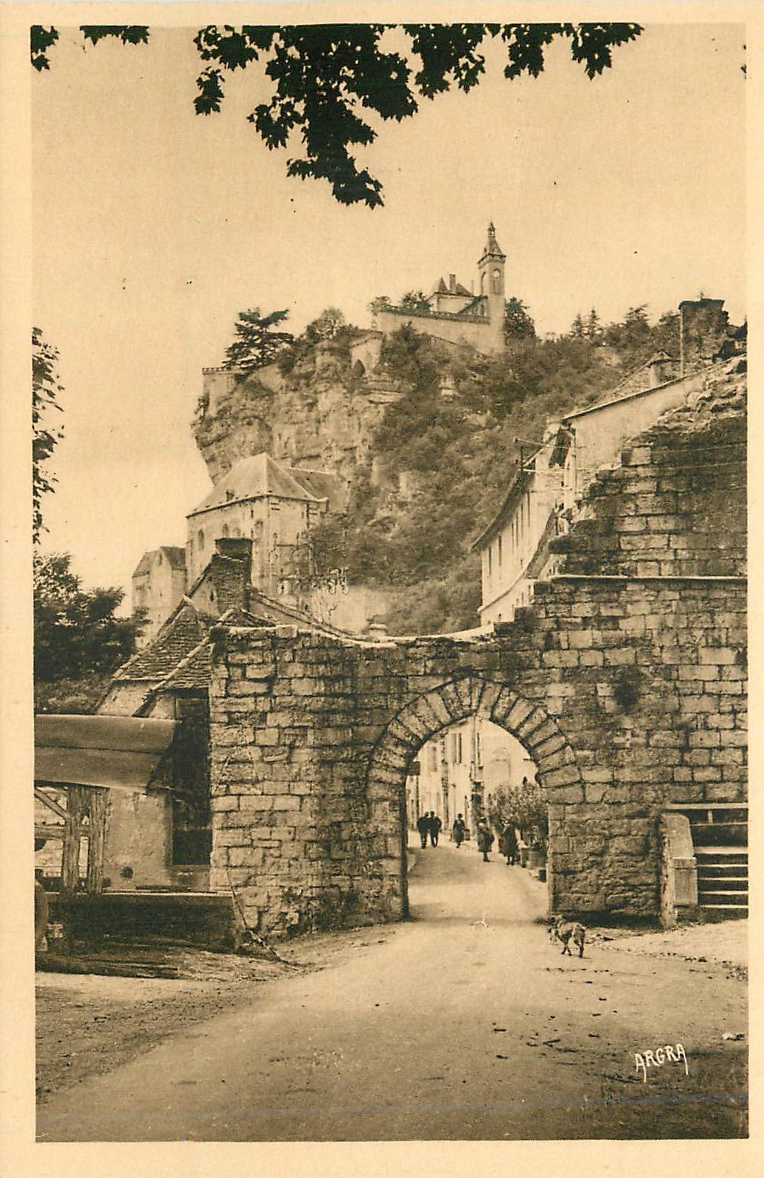 CPA Rocamadour (Lot) Porte du Figuier