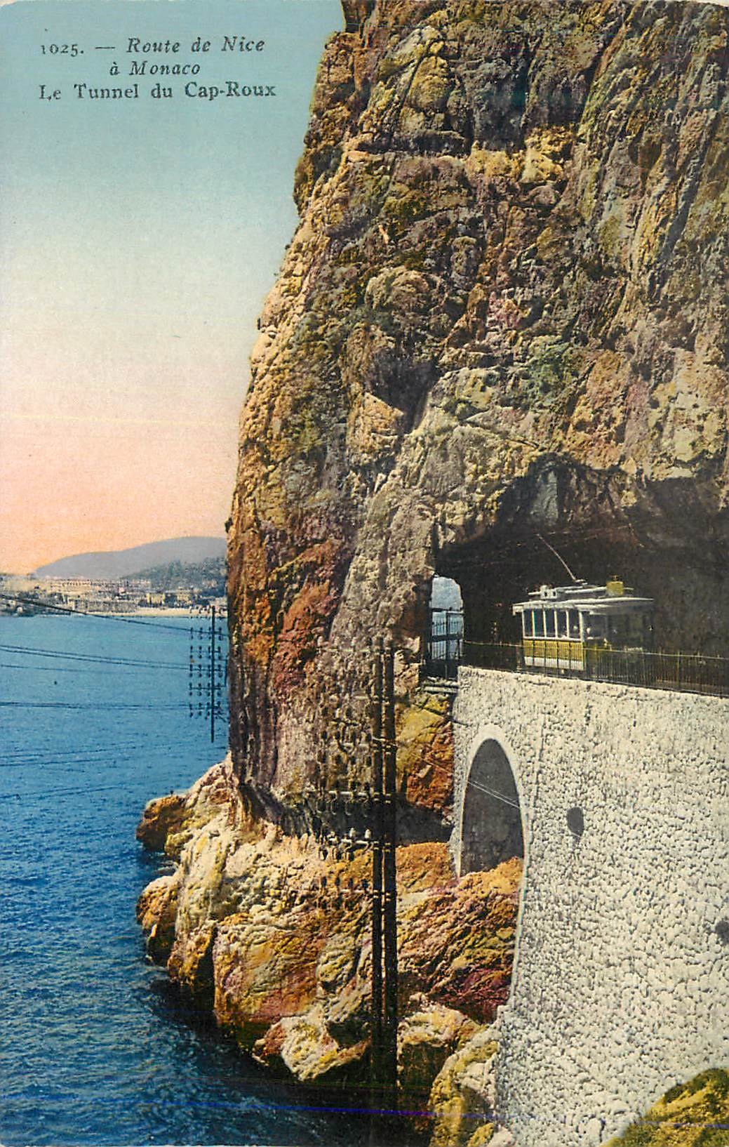 CPA Route de Nice a Monaco Le Tunnel du Cap Roux Tramway Funiculaire