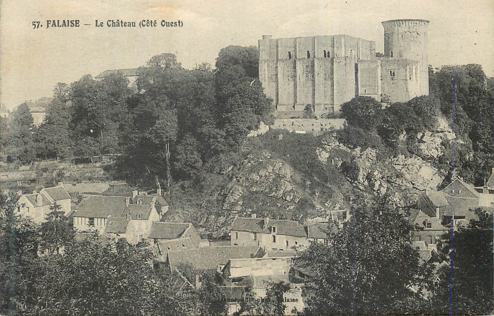 CPA Falaise Le Chateau (Cote Oeust)