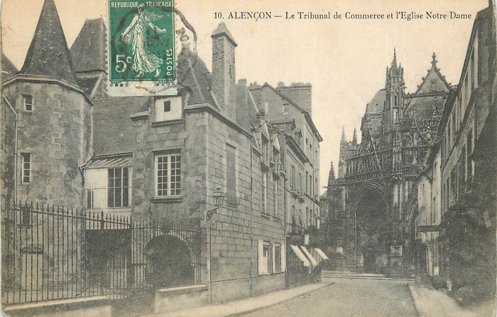 CPA Alencon Le Tribunal de Commerce et l'Eglise Notre Dame
