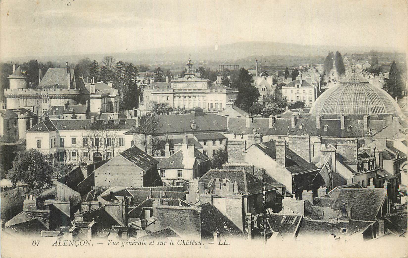 CPA Alencon Vue Generale et sur le Chateau