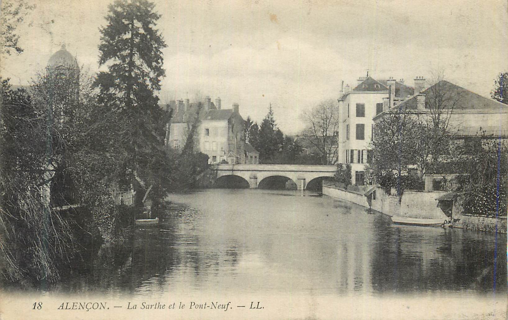 CPA Alencon La Sarthe et le Pont Neuf