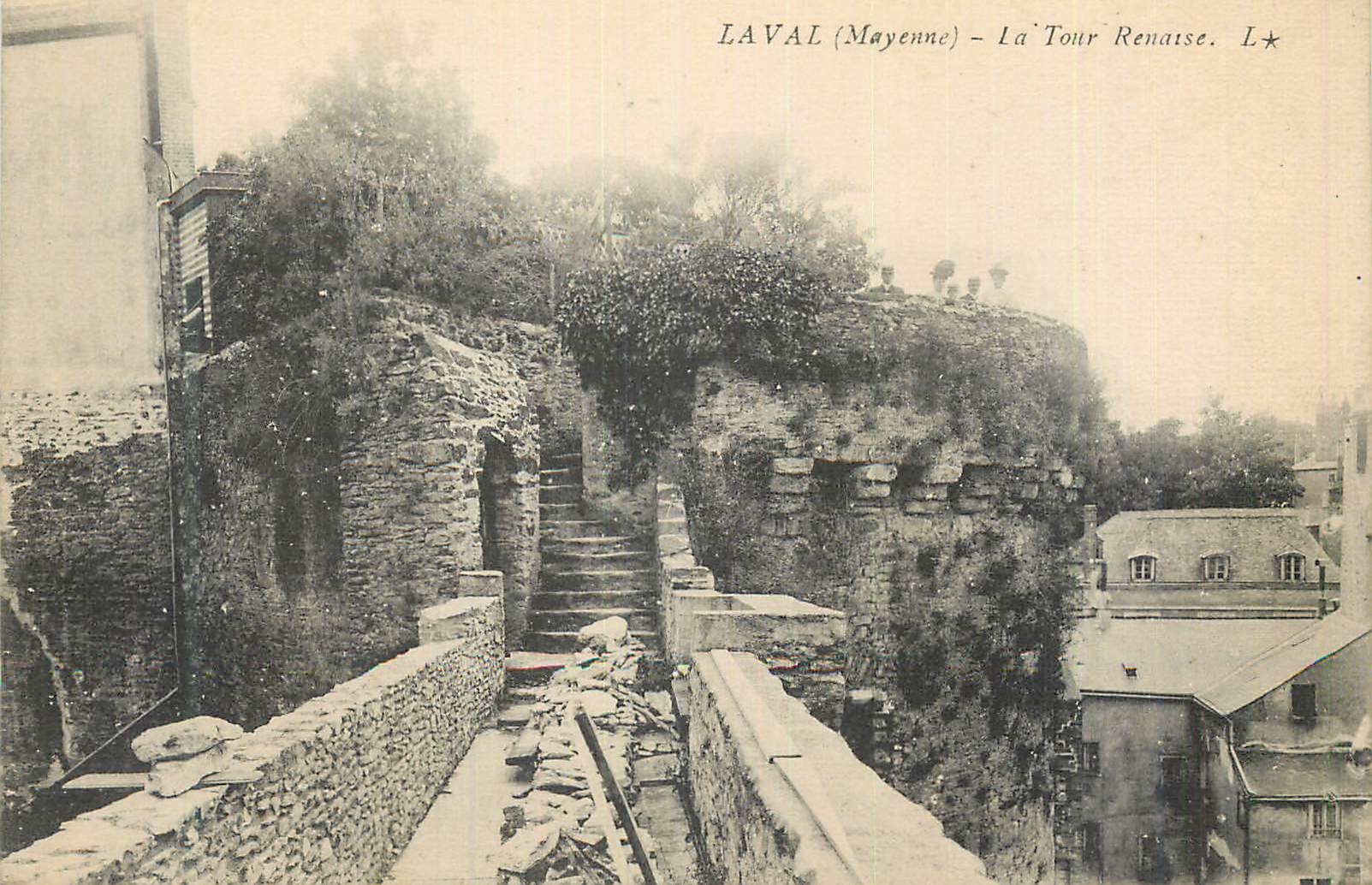 CPA Laval (Mayenne) La Tour Renaise
