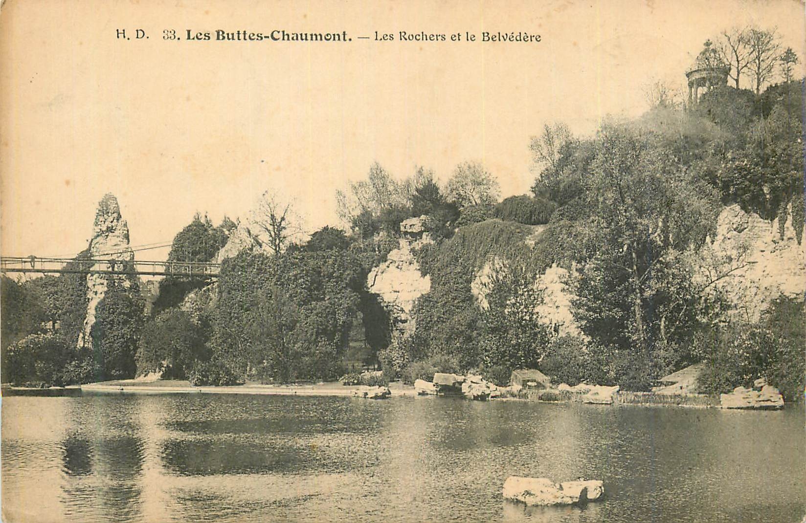CPA Les Buttes Chaumont Les Rochers et le Belvedere