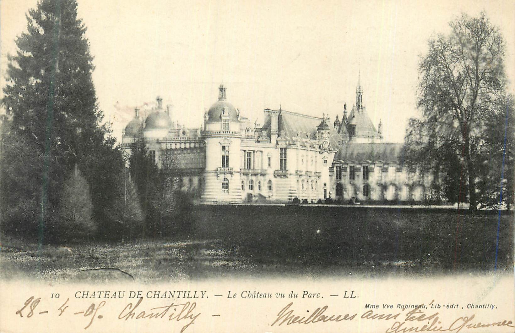 CPA Chateau de Chantilly Le Chateau vu du Parc