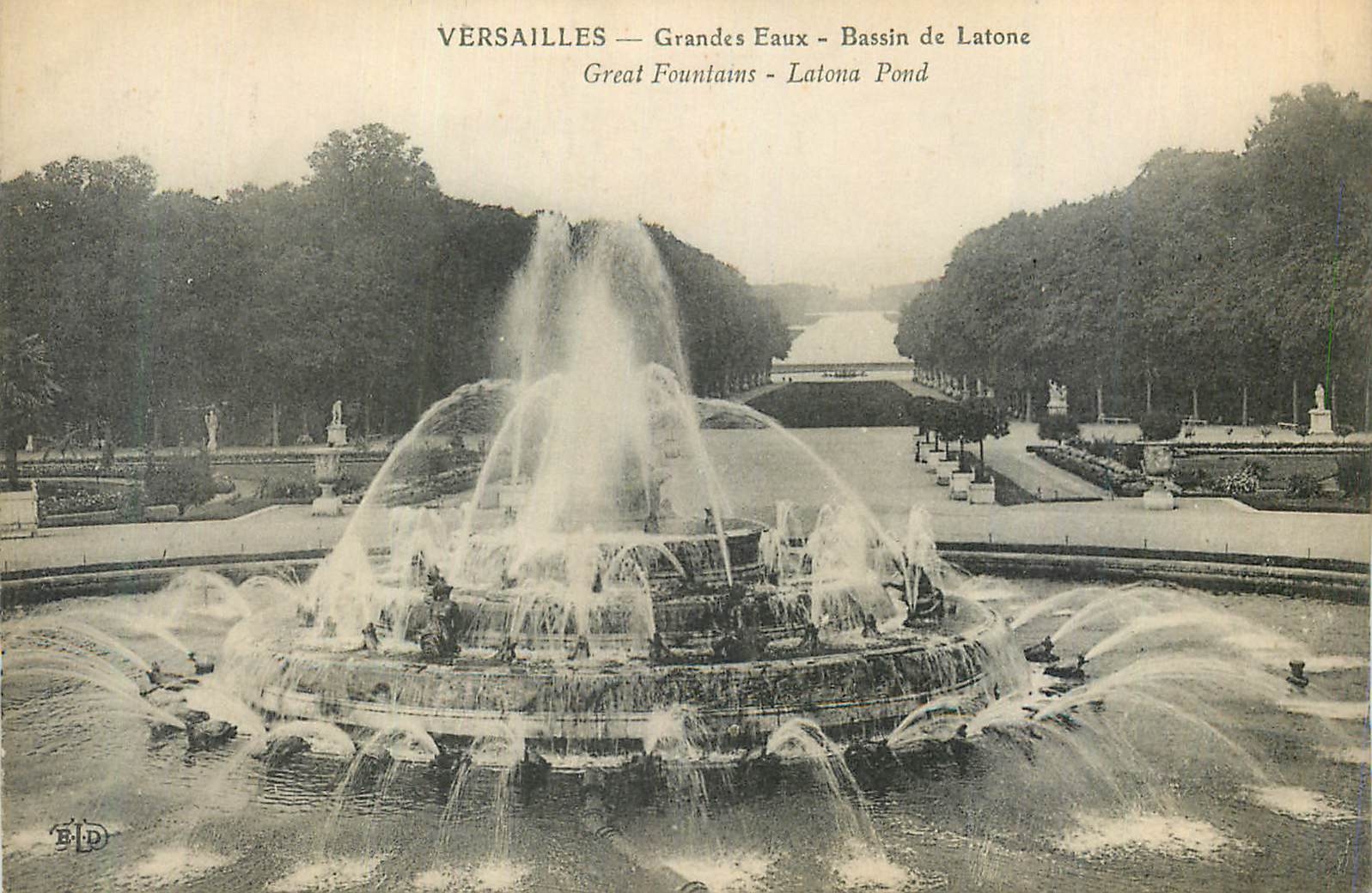 Versailles — Grandes Eaux - Bassin de Latone — BID