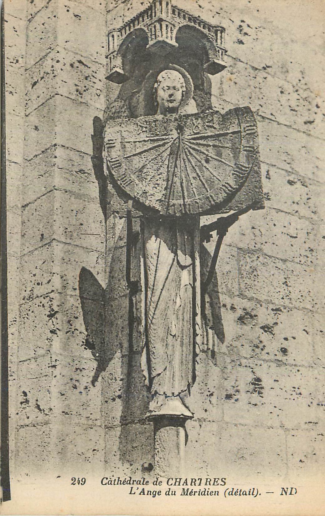 CPA Chartres  Cathedrale L'Ange du Meridien (Detail)