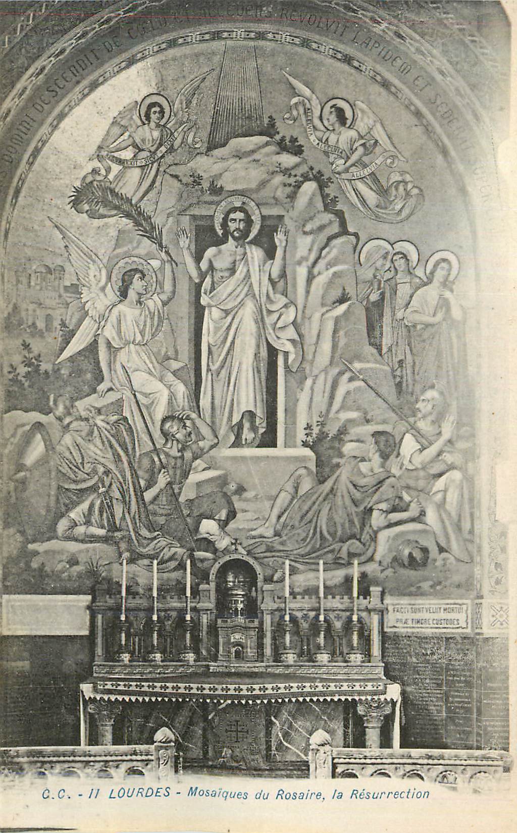 CPA Lourdes Mosaiques du Rosaire la Resurrection