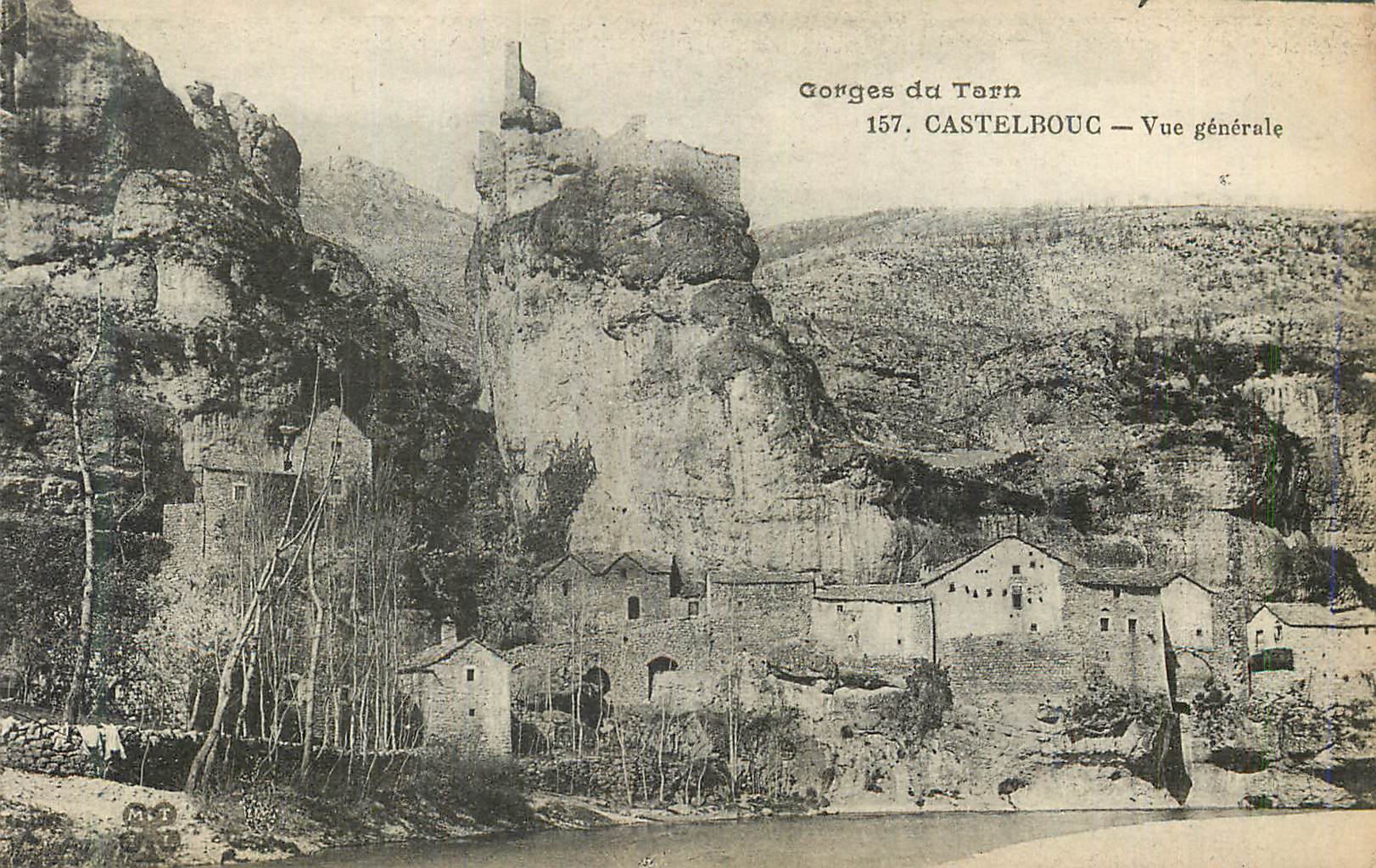 CPA Gorges du Tarn Castelbouc vue Generale