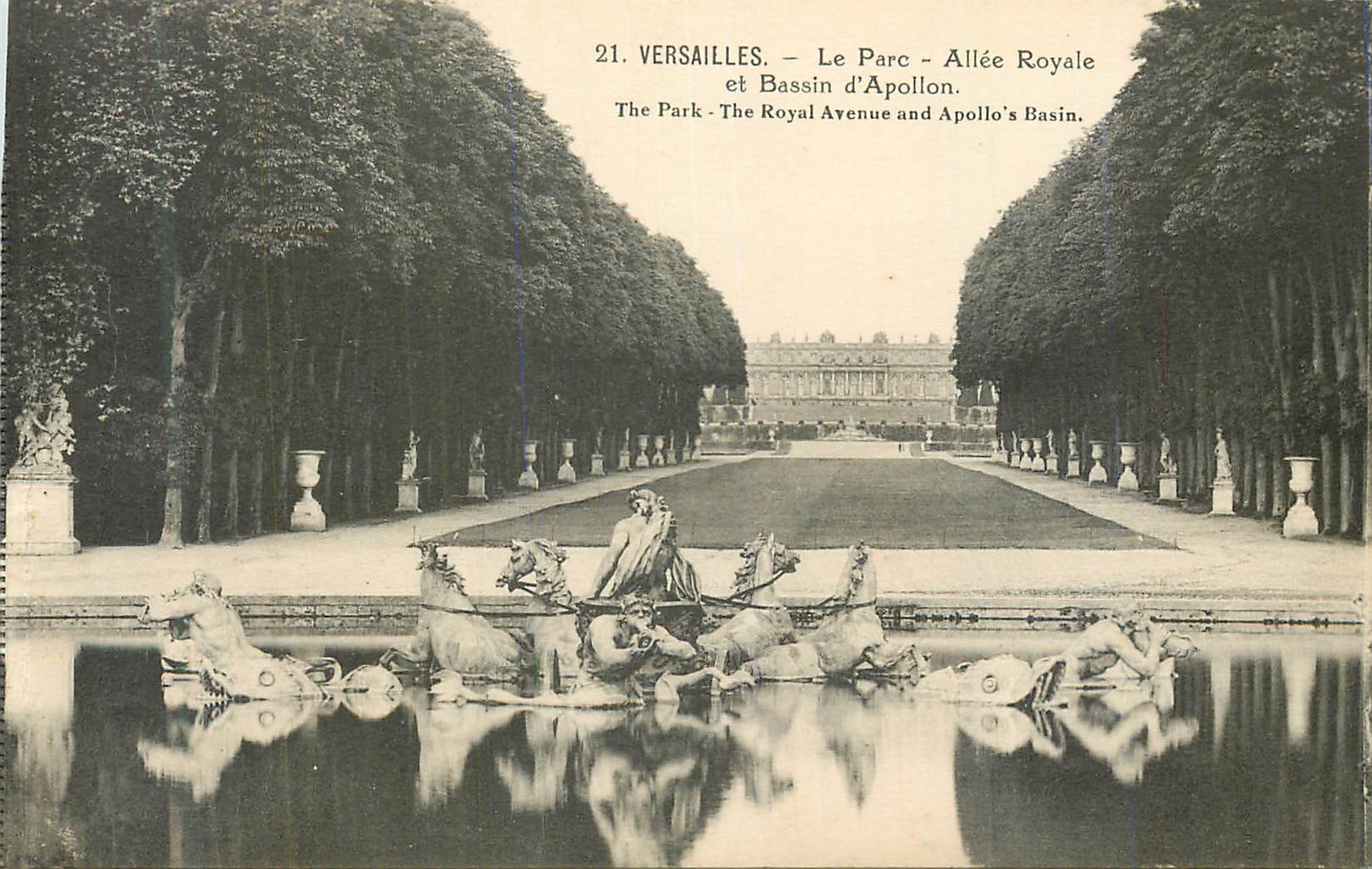 Versailles — Le Parc - Allée Royale et Bassin d'Apollon — Edition P. Girard, 9, rue Colbert, Versailles