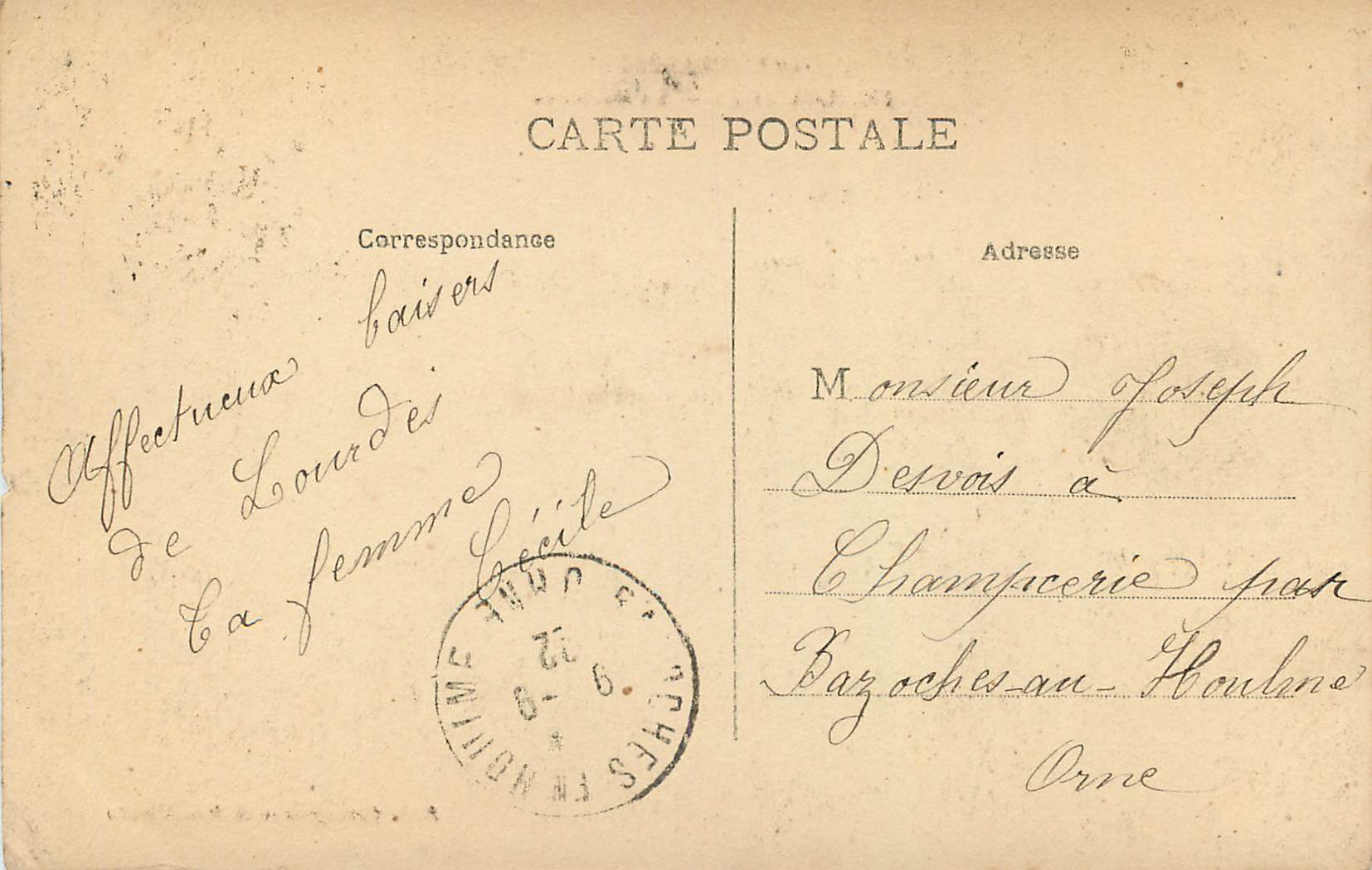 CPA Lourdes les Pyrenees la Basilique — Verso