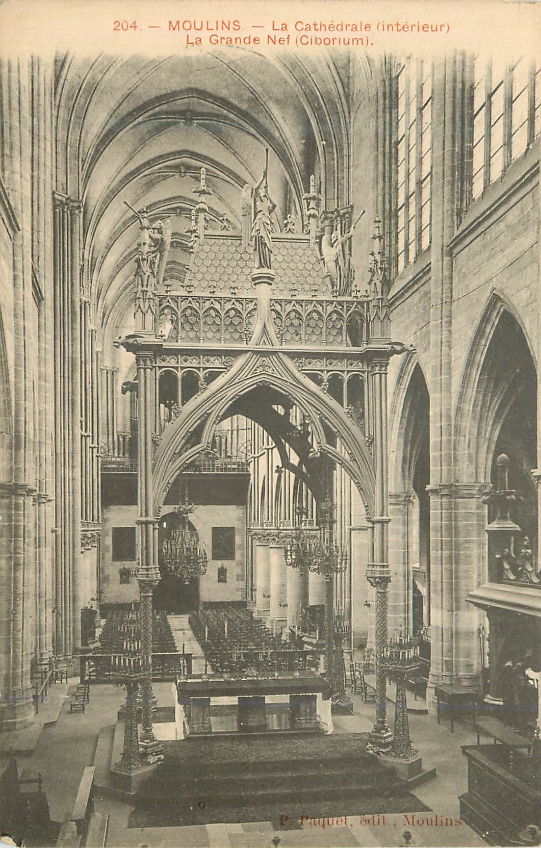 CPA Moulins La Cathedrale (Interieur) La Grande Nef (Ciborium)