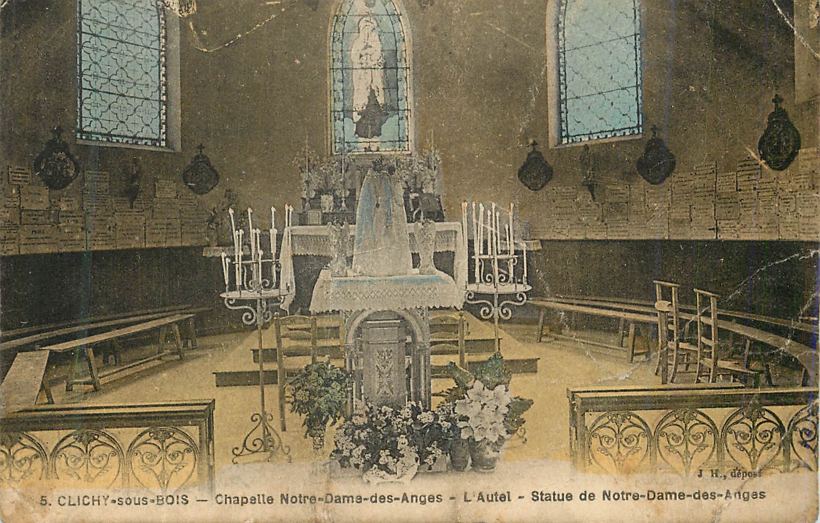 CPA Clichy Sous Bois Chapelle Notre Dame des Anges L'Autel