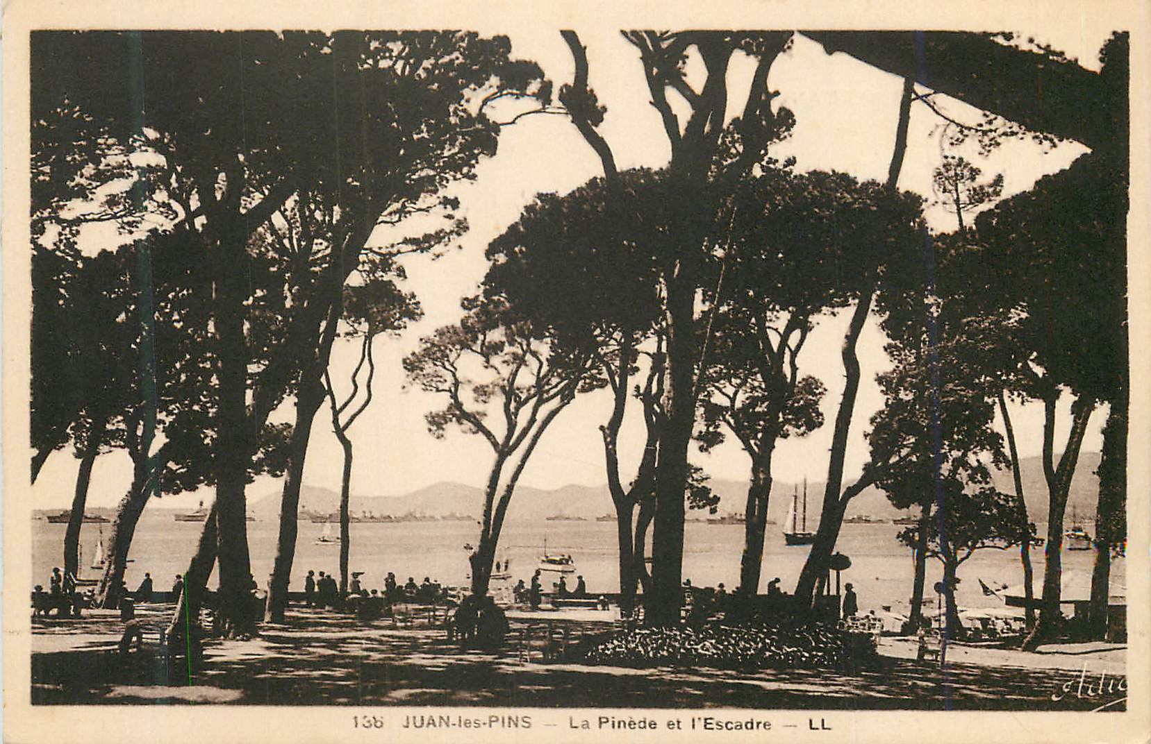 CPA Juan les Pins La Pinede et L'Escadre