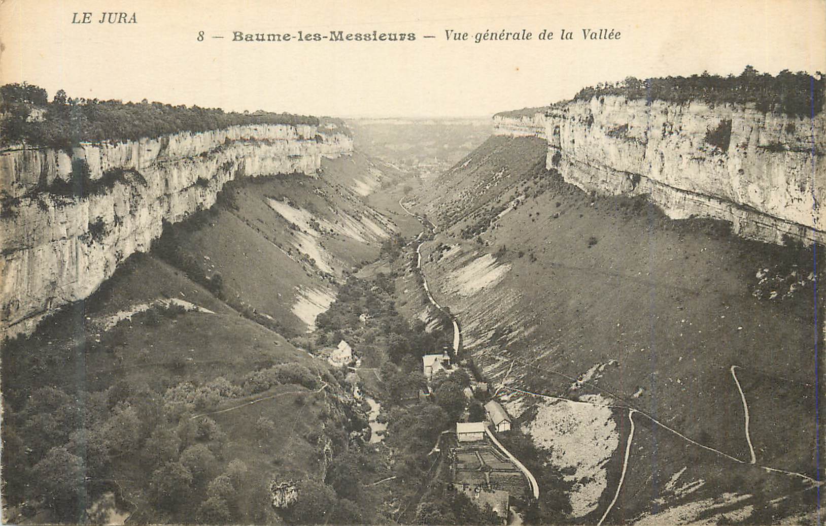 CPA Baume les Messieurs Vue Generale de la Vallee