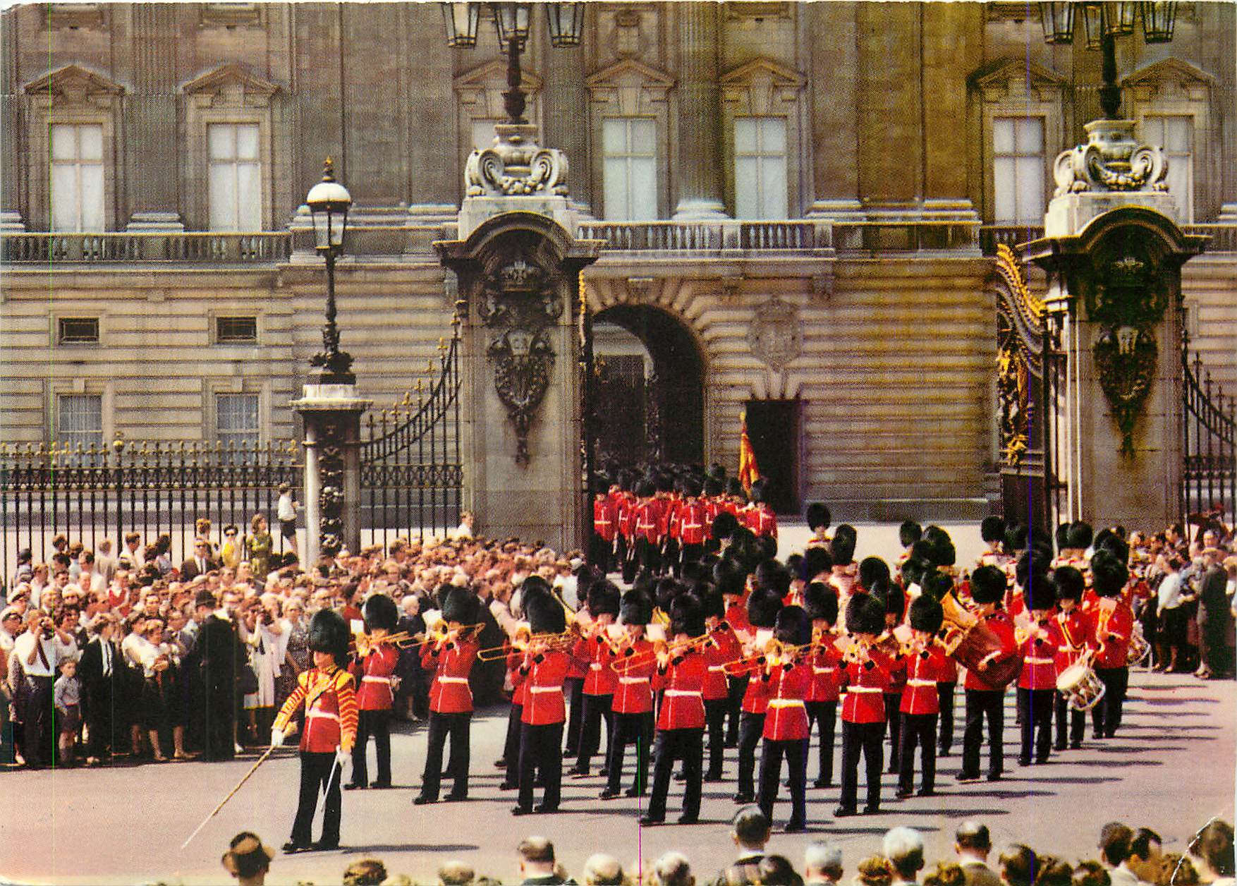 CPM Guards Band Leaving Buckingham Palace London Militaria