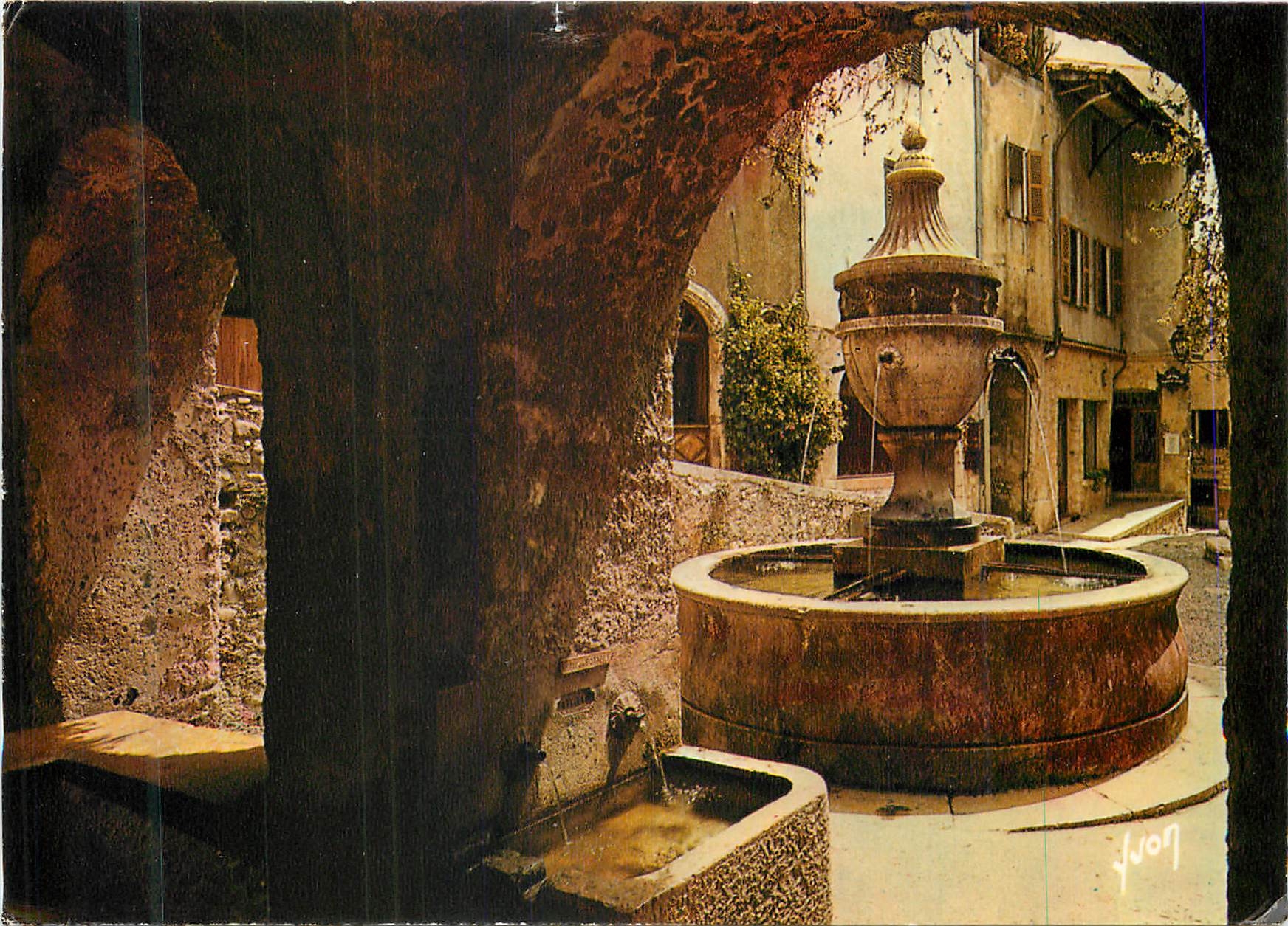 CPM Couleurs et Lumiere de France La Cote d'Azur Saint Paul (Alpes Maritimes) La Fontaine