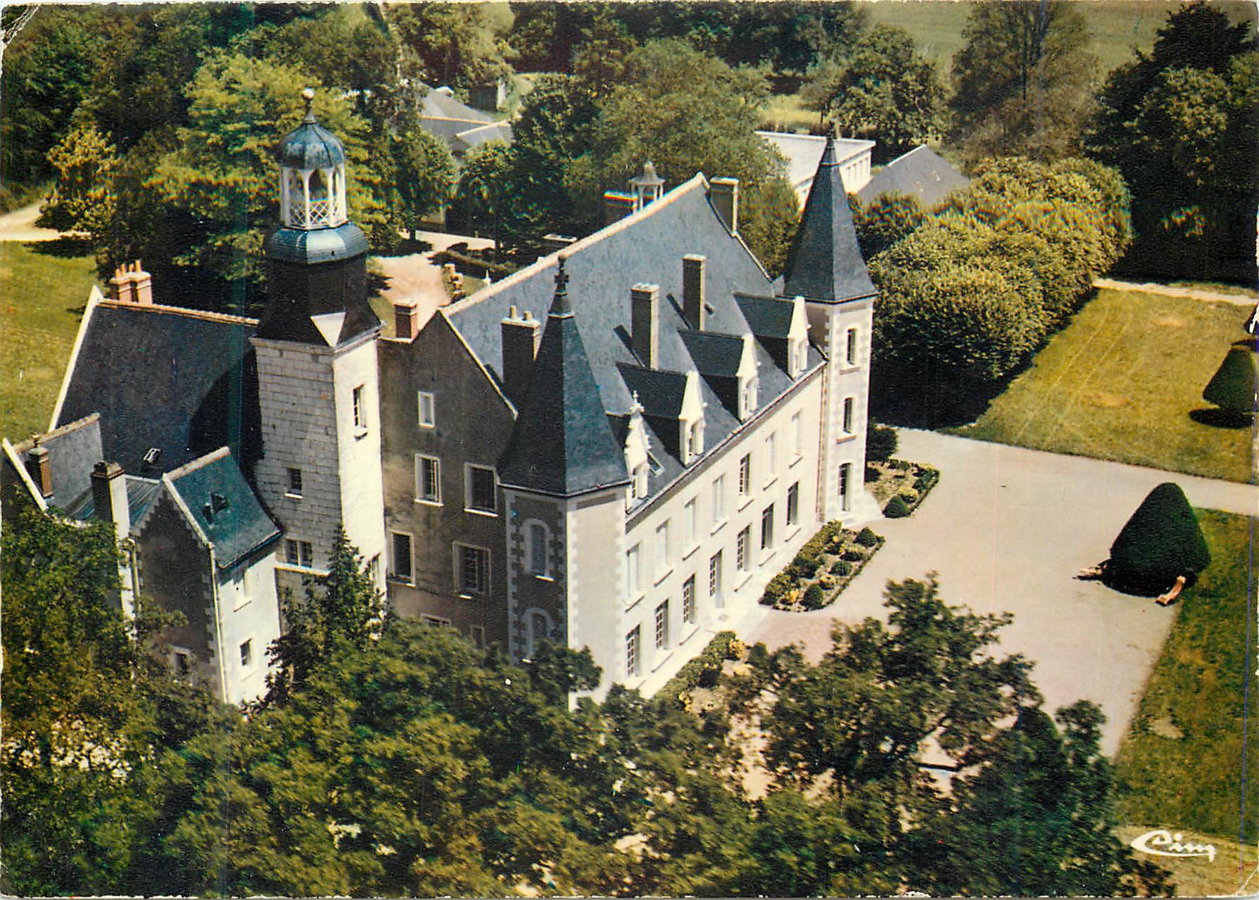 CPM Ballan (I et L) Chateau de la Carte