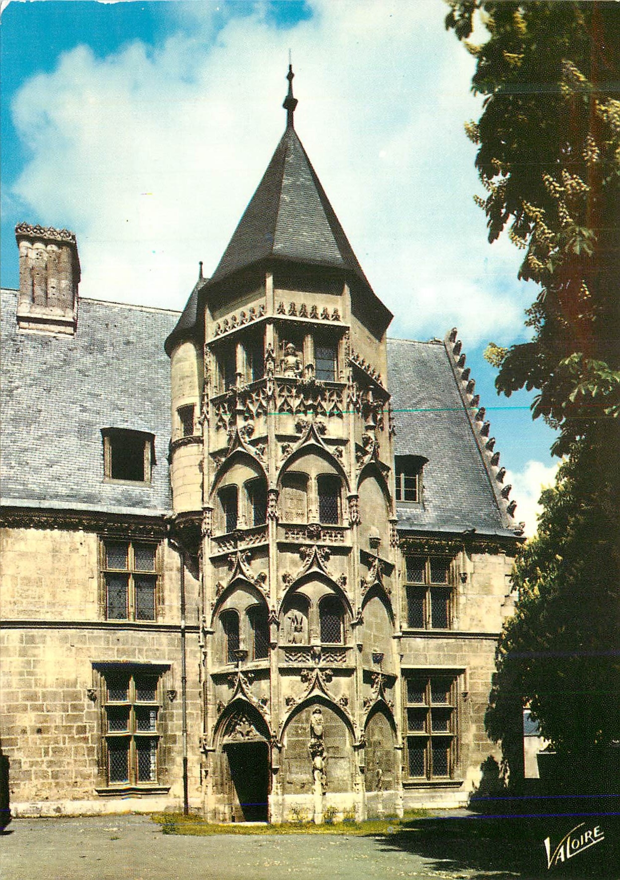 Hôtel des Échevins — Bourges (Cher) — Éditions Valoire