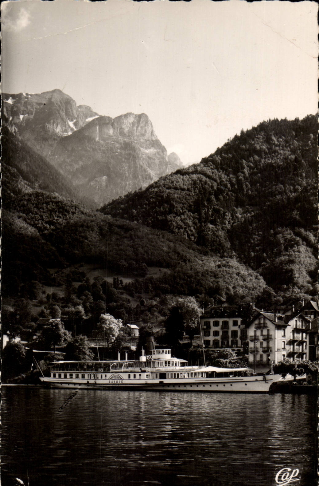 CPSM Suisse St Gingolph Arrivee du bateau Savoie