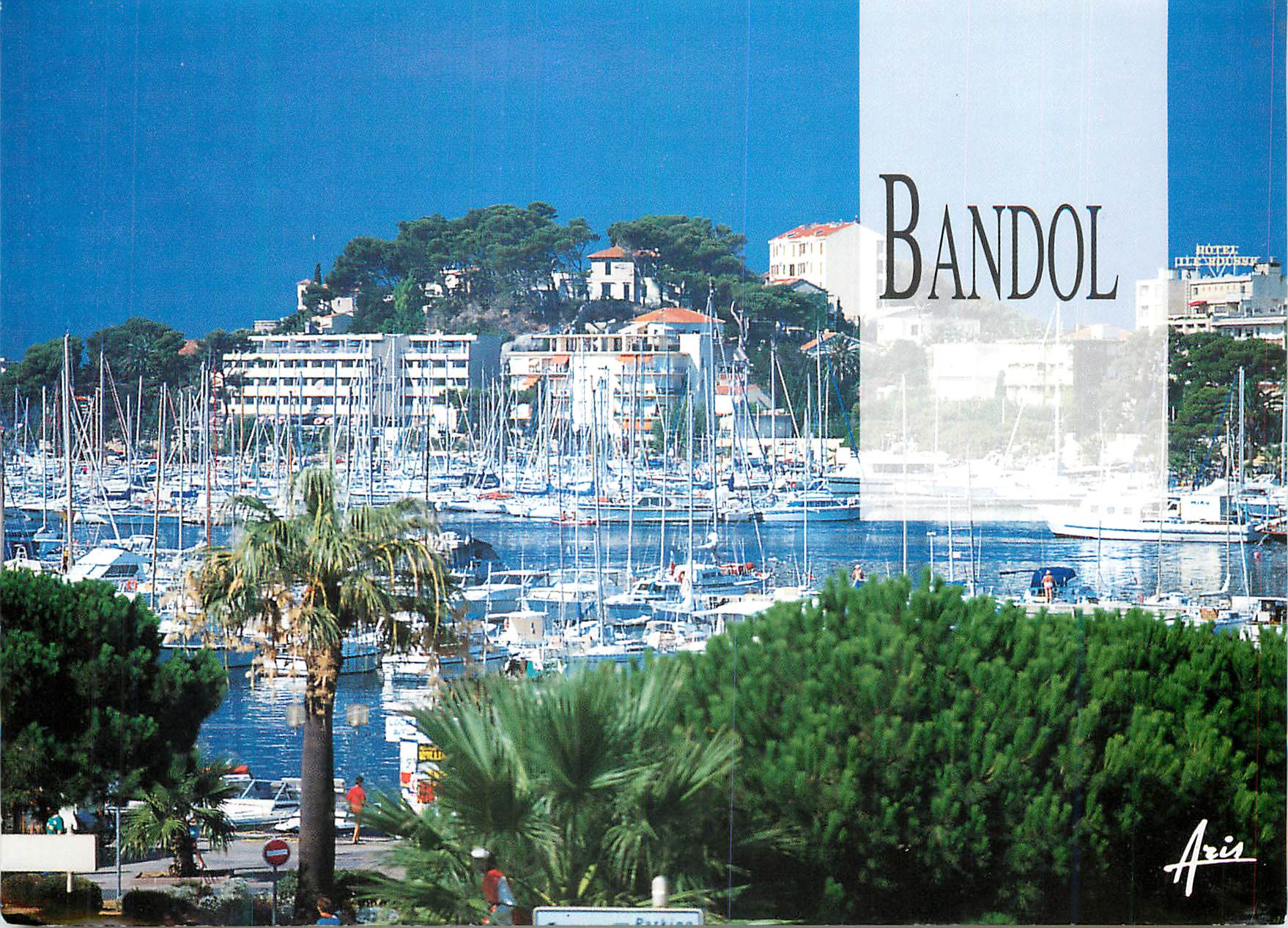 CPM Bandol Le port de plaisance Bateaux