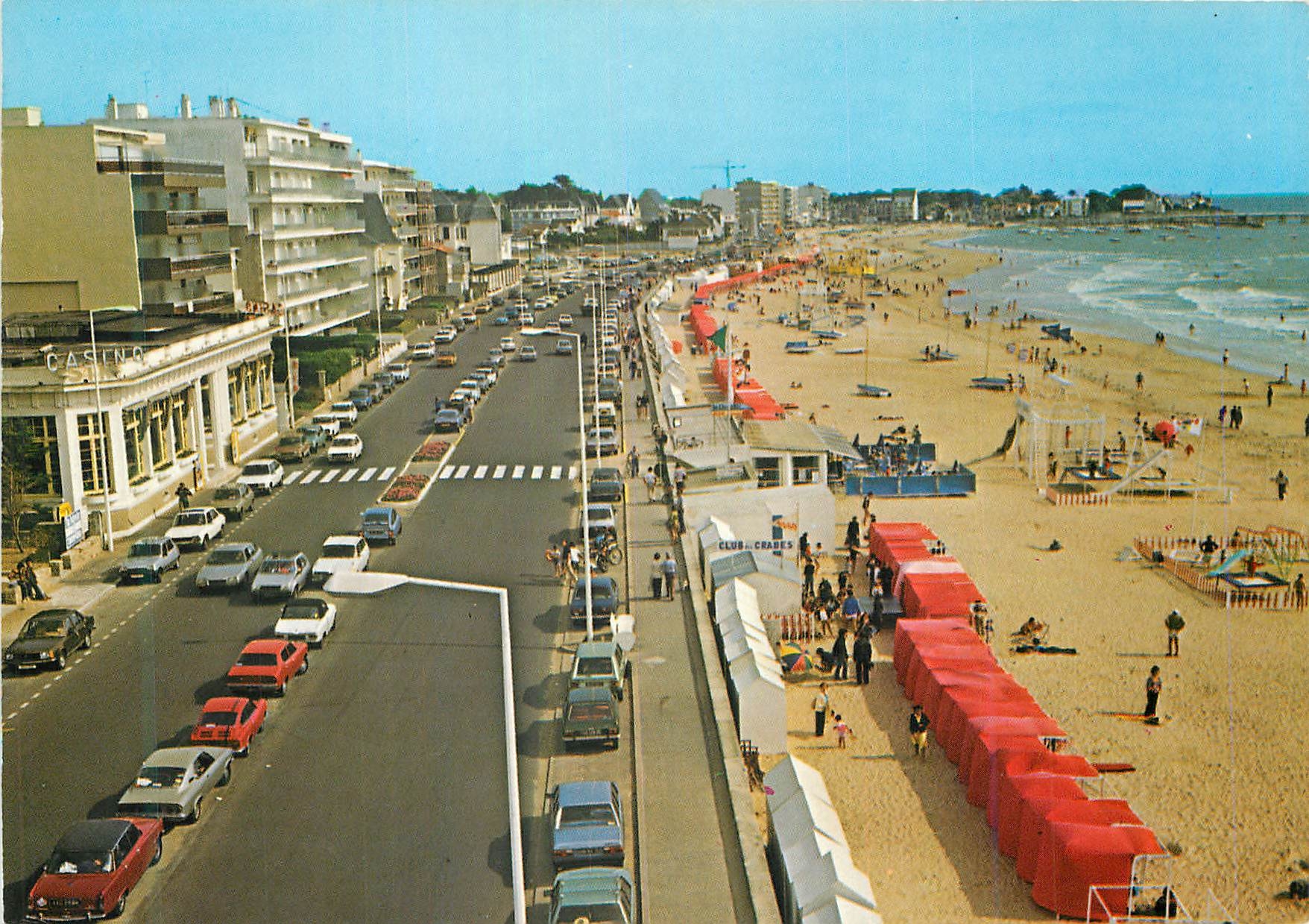 CPM Pornichet La Baule Loire Atlantique Le casino et la plage 