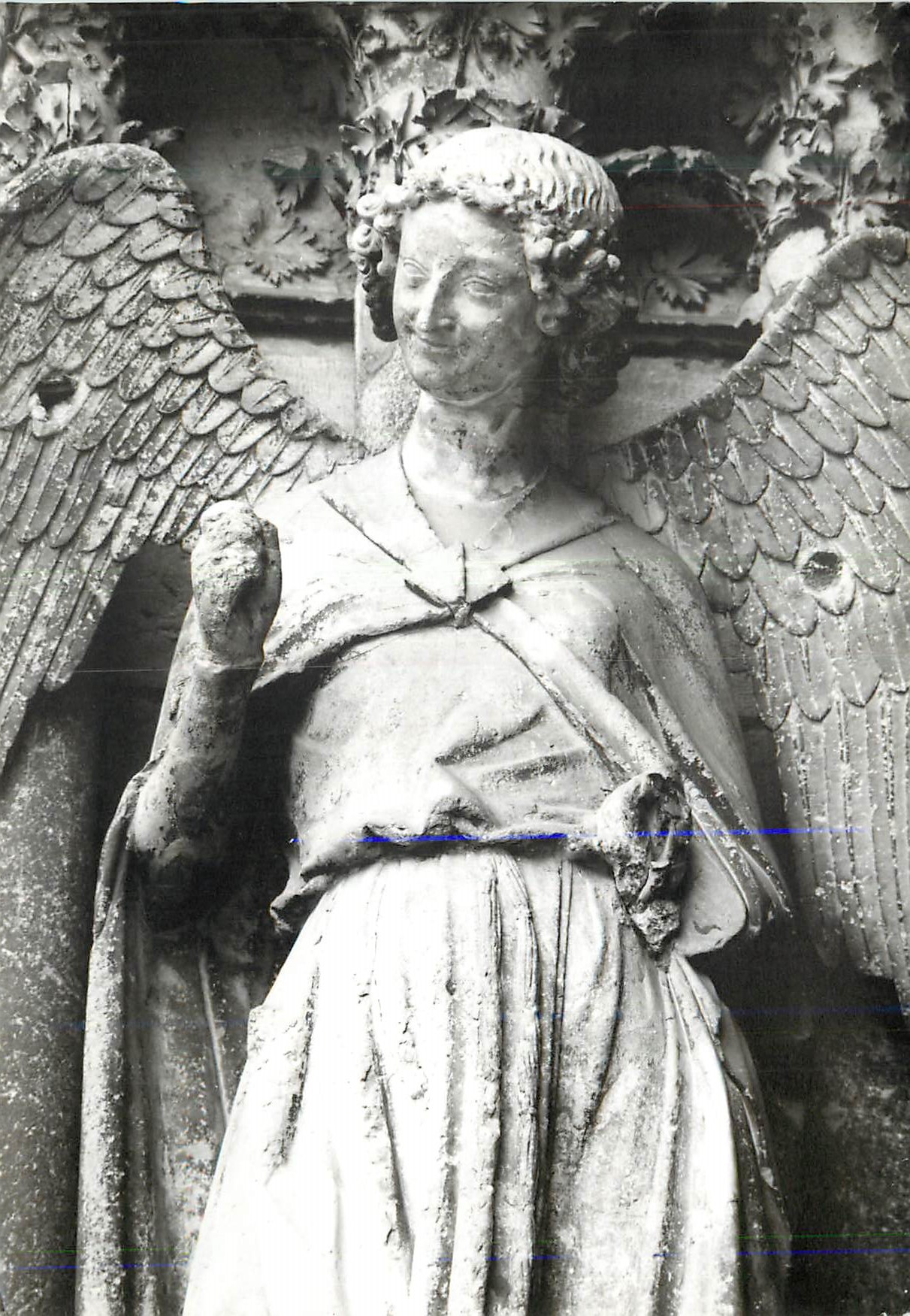 CPM Cathedrale de Reims Facade occidentale portail de gauche l Ange au sourire 