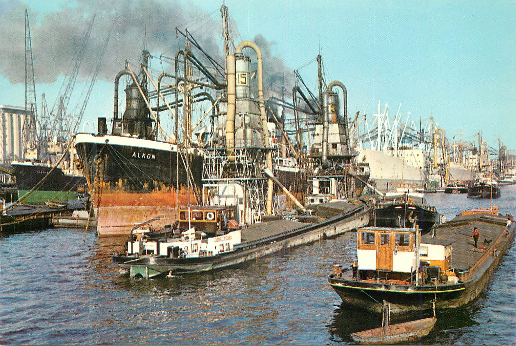 CPM Rotterdam Holland The maashaven is a typical grainharbour transhipment installations Bateau Alkon