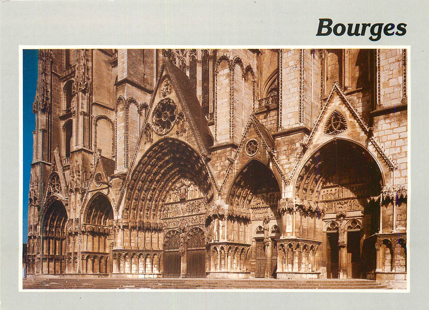 CPM Bourges Cher La cathedrale Le portail ouest 