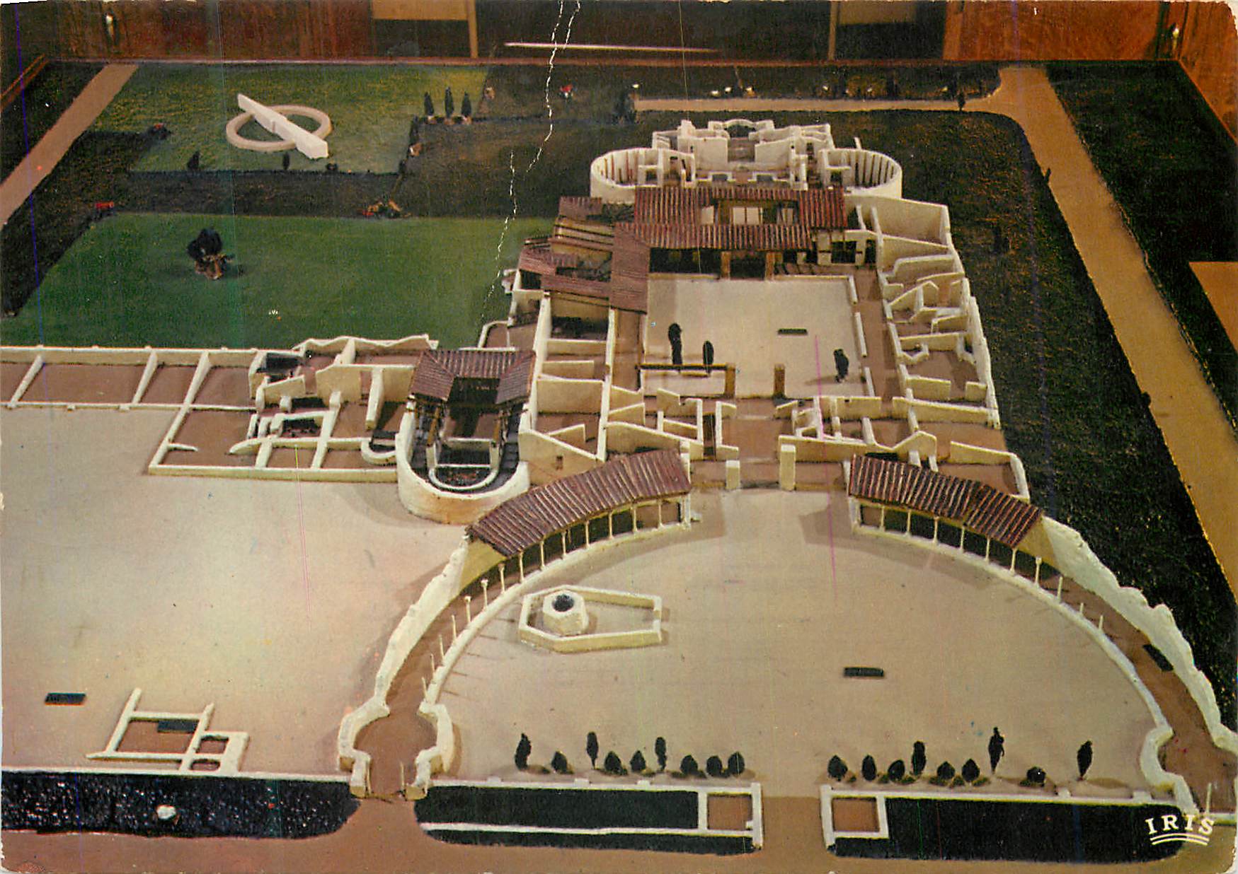 Montmaurin (Haute-Garonne) — Haut-lieu d'Archéologie Gallo-romaine — Maquette de la villa Gallo-romaine — Éditions Modernes « Théo Jac »